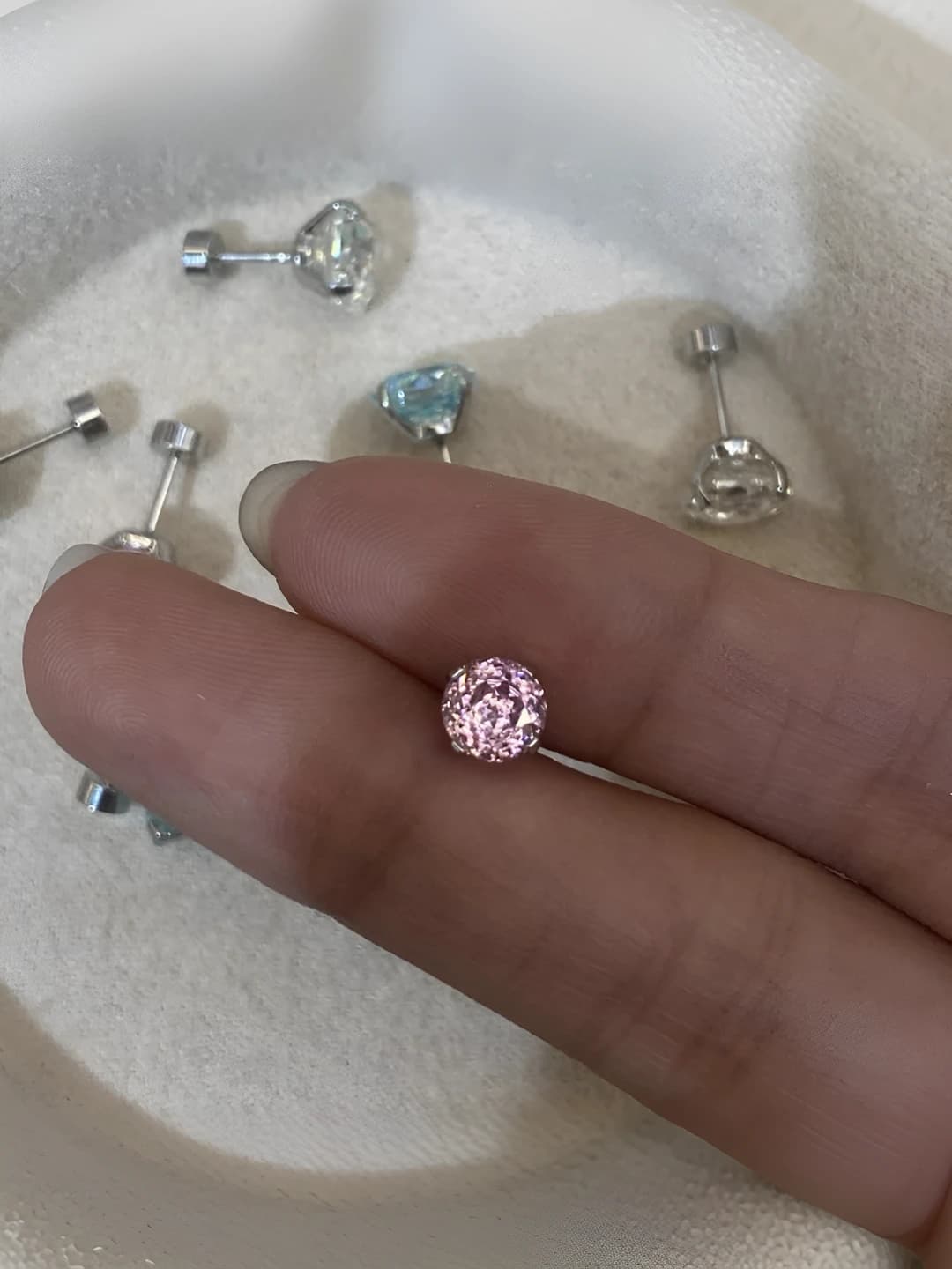 6 mm dark pink millennium rose 1 pc