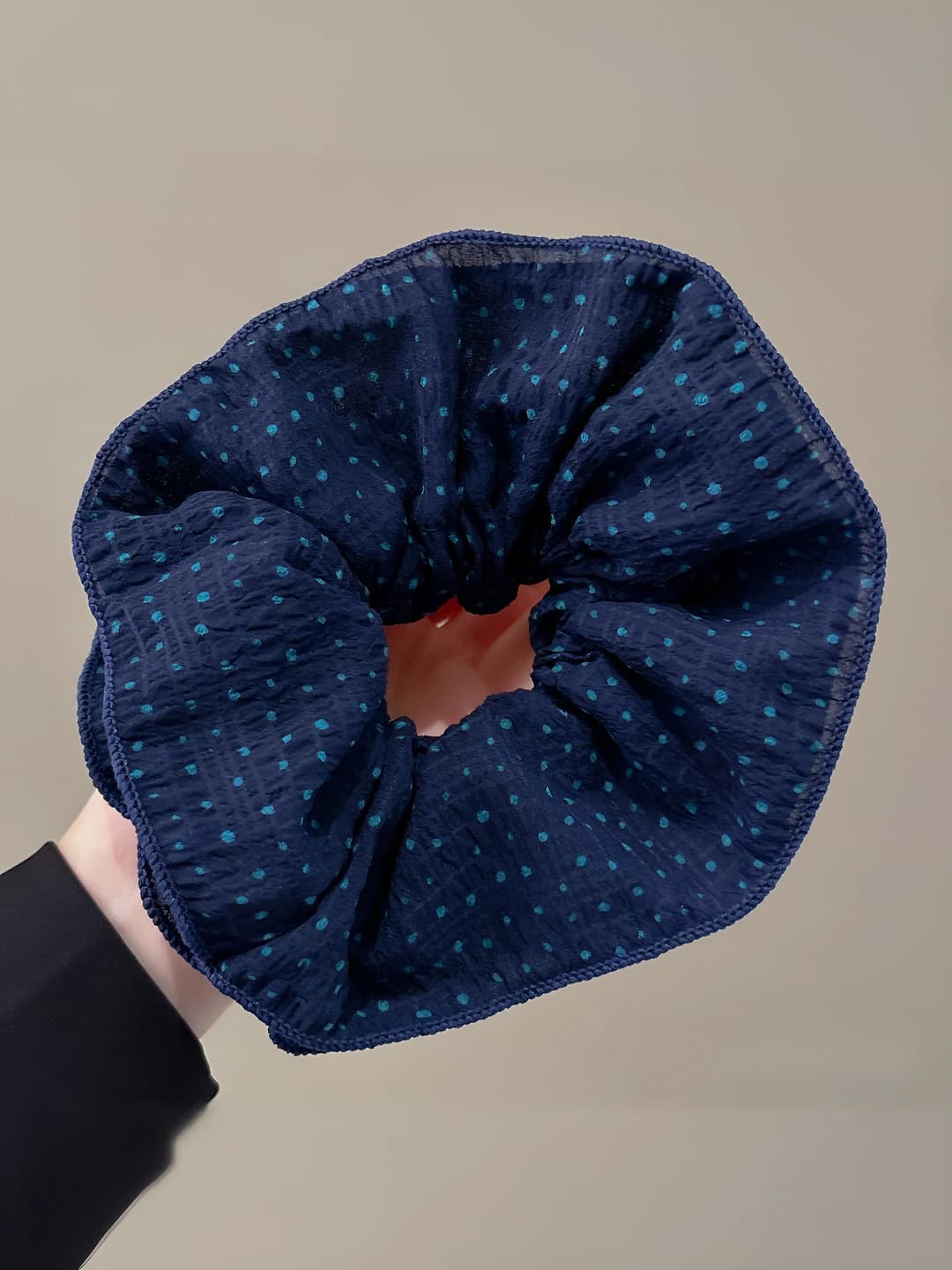 1# Dark blue polka dot hair tie 18 cm