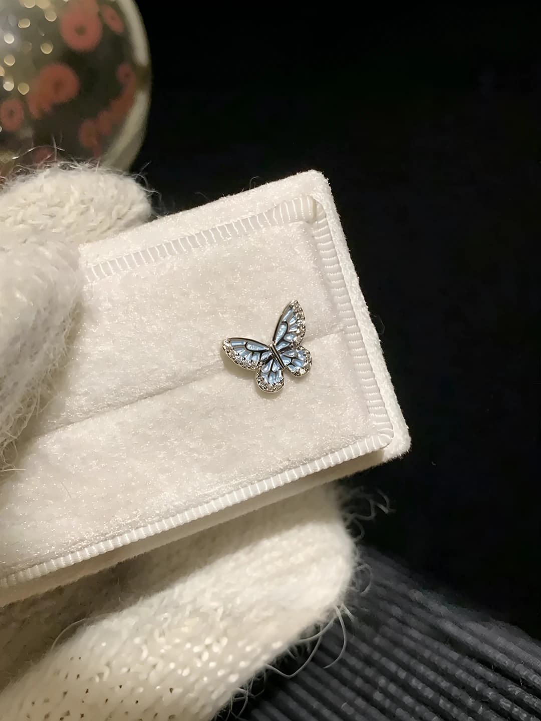 White gold, blue, 0.8*6mm