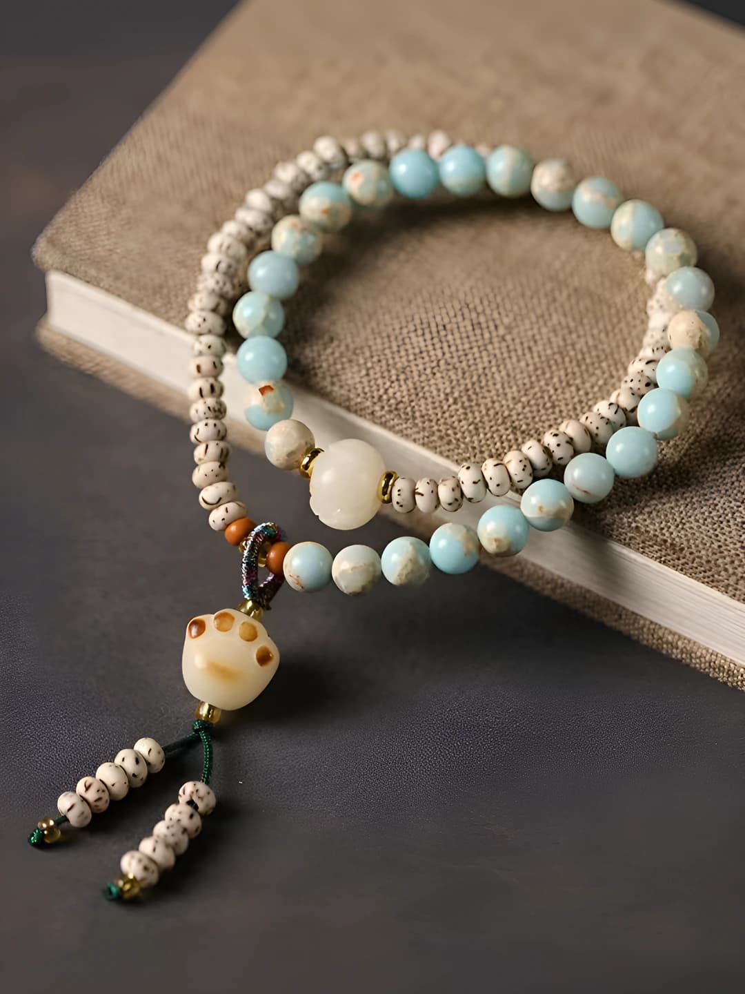 Cat paw bracelet