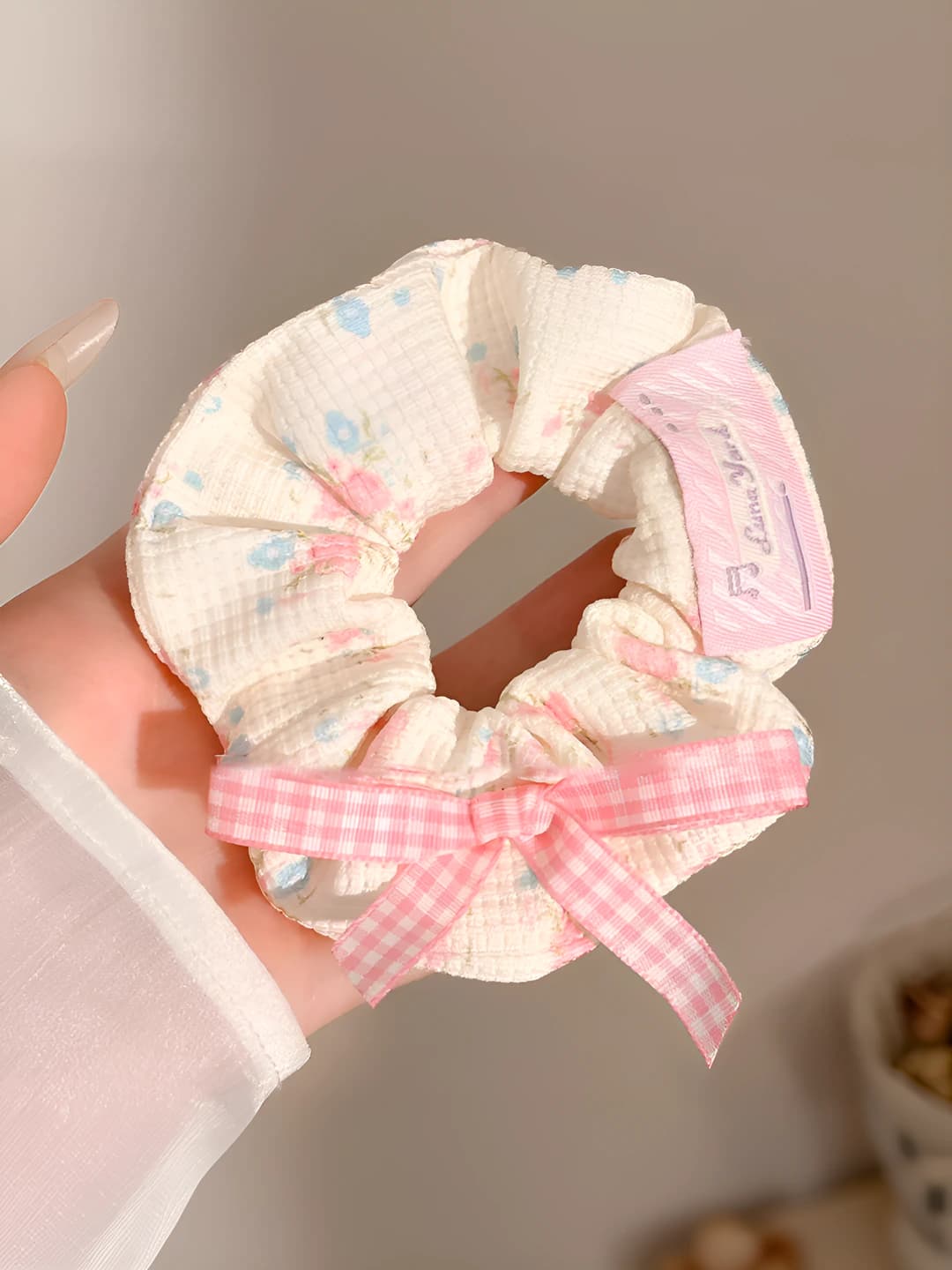 1# White plaid pink bow