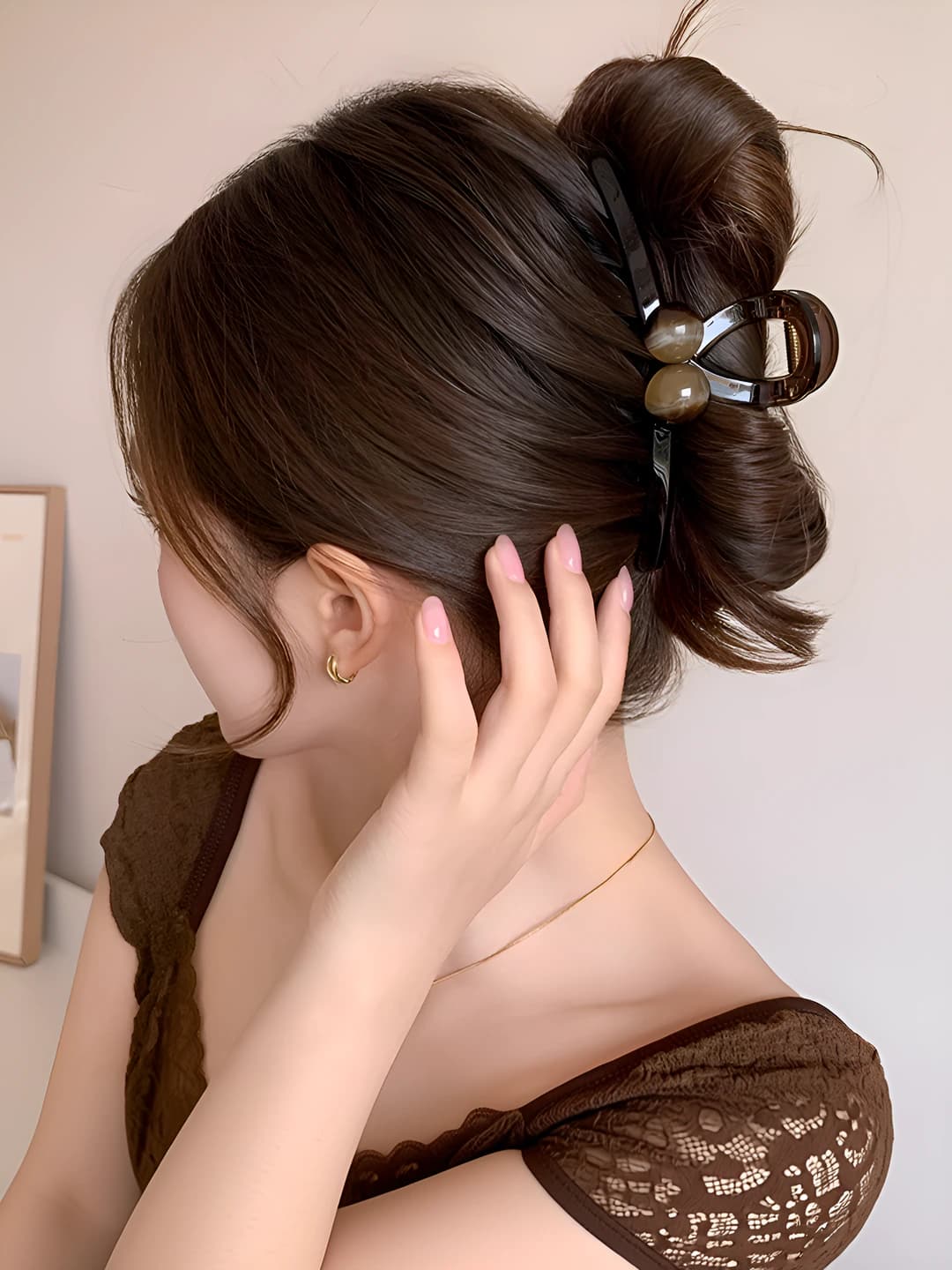 Brown, 2 pearls, 12.5 cm