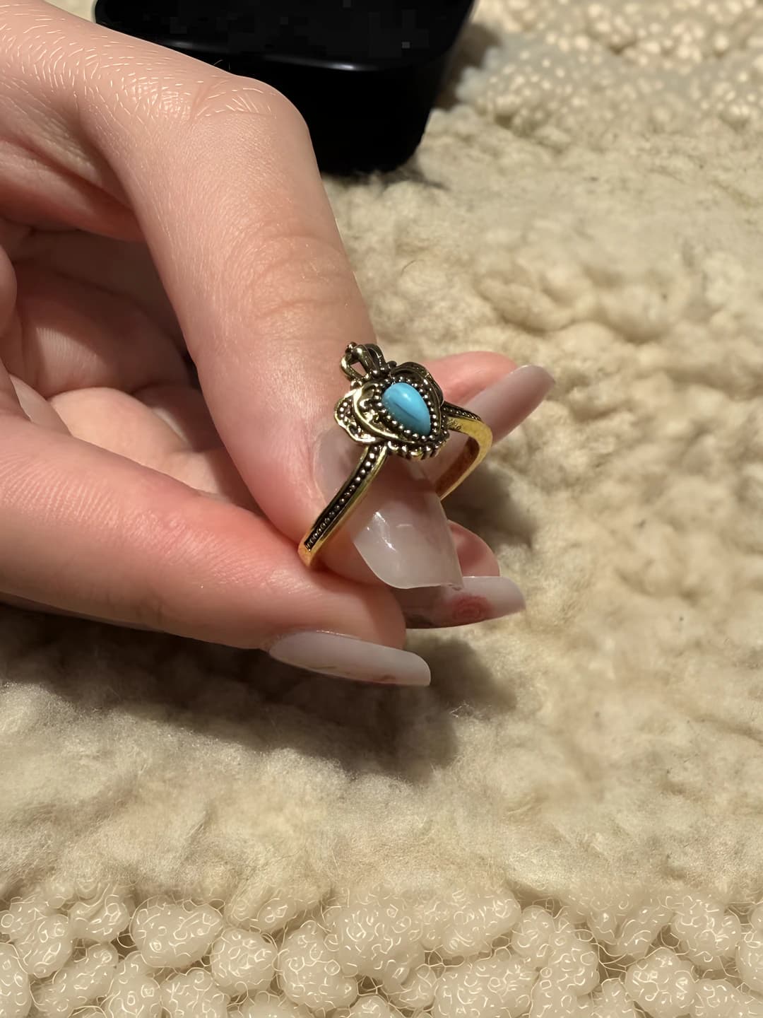 Vintage crown ring J1209A