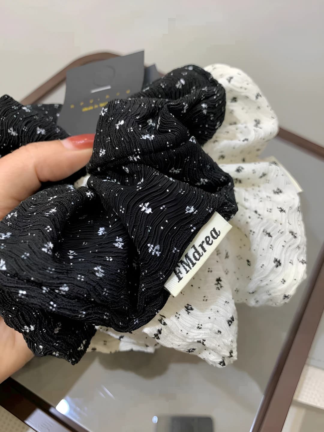 Women's retro stretch floral hair scrunchie with original design