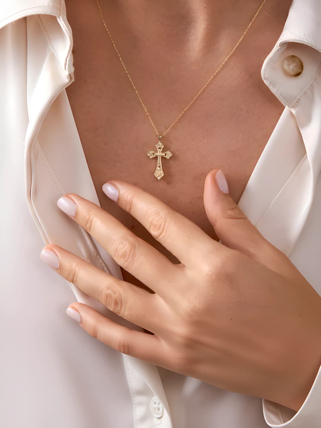 Women's gothic cross pendant necklace with zircon