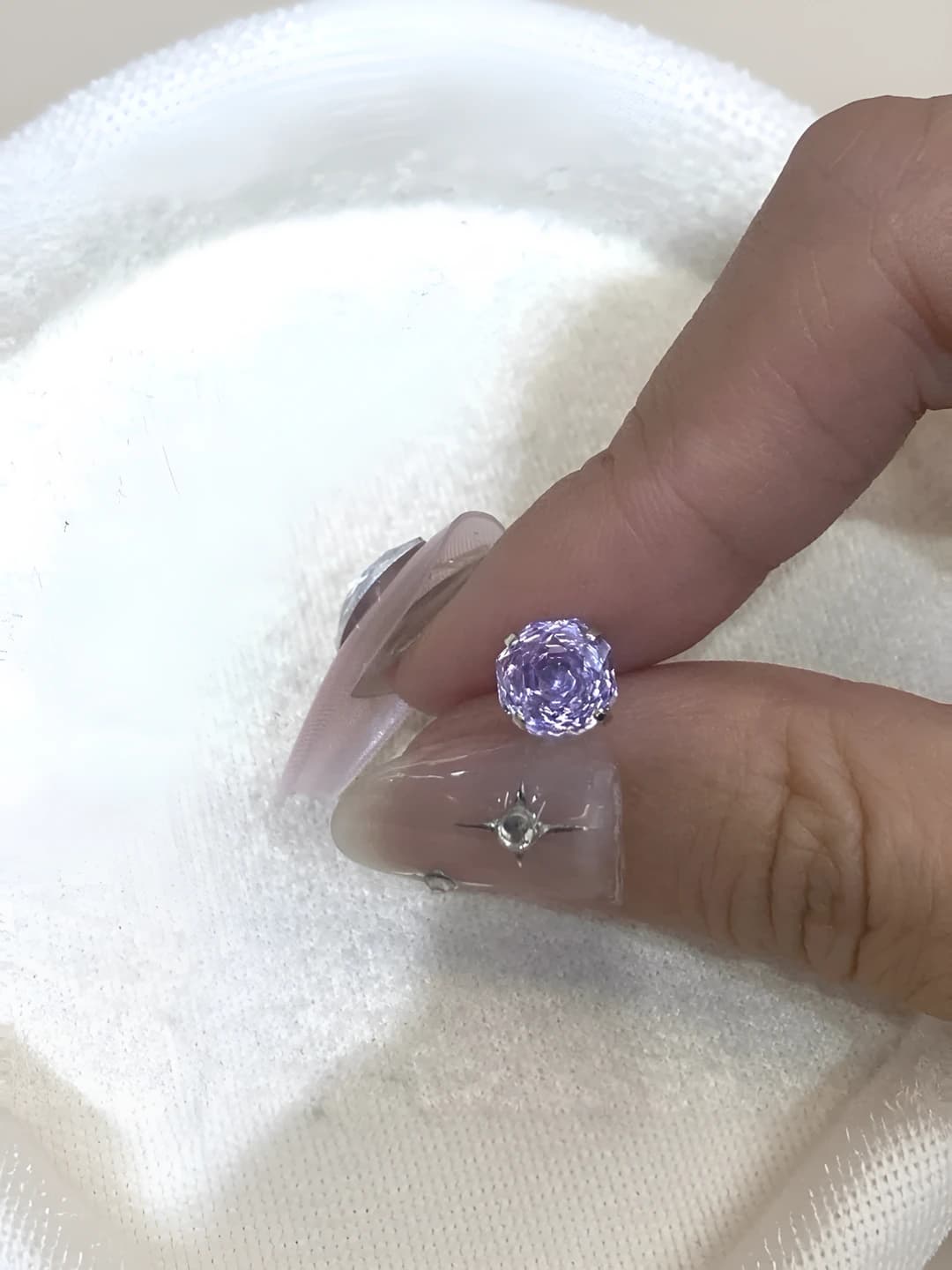 6 mm purple millennium rose 1 pc