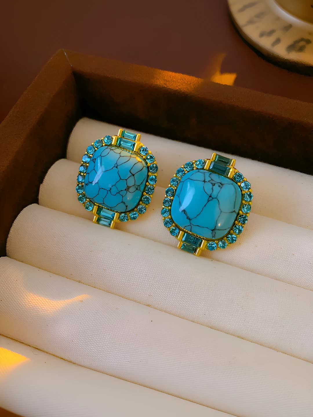 35# Silver pin - Gold - Blue