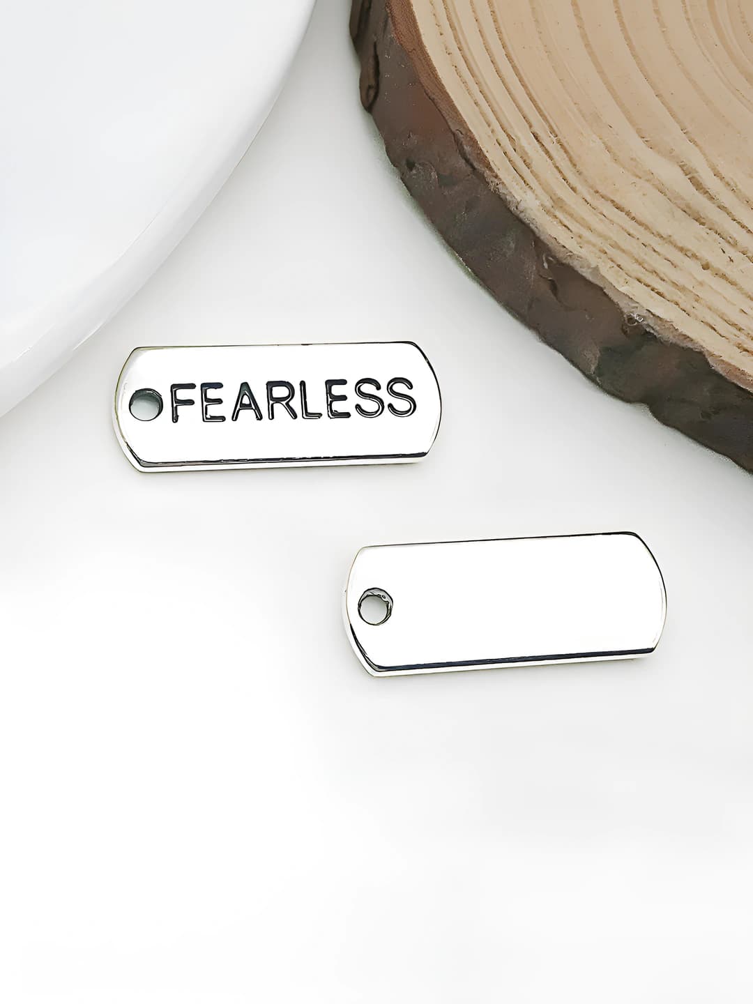 1 pc 'fearless' letter 8x20mm-1.5g-10818