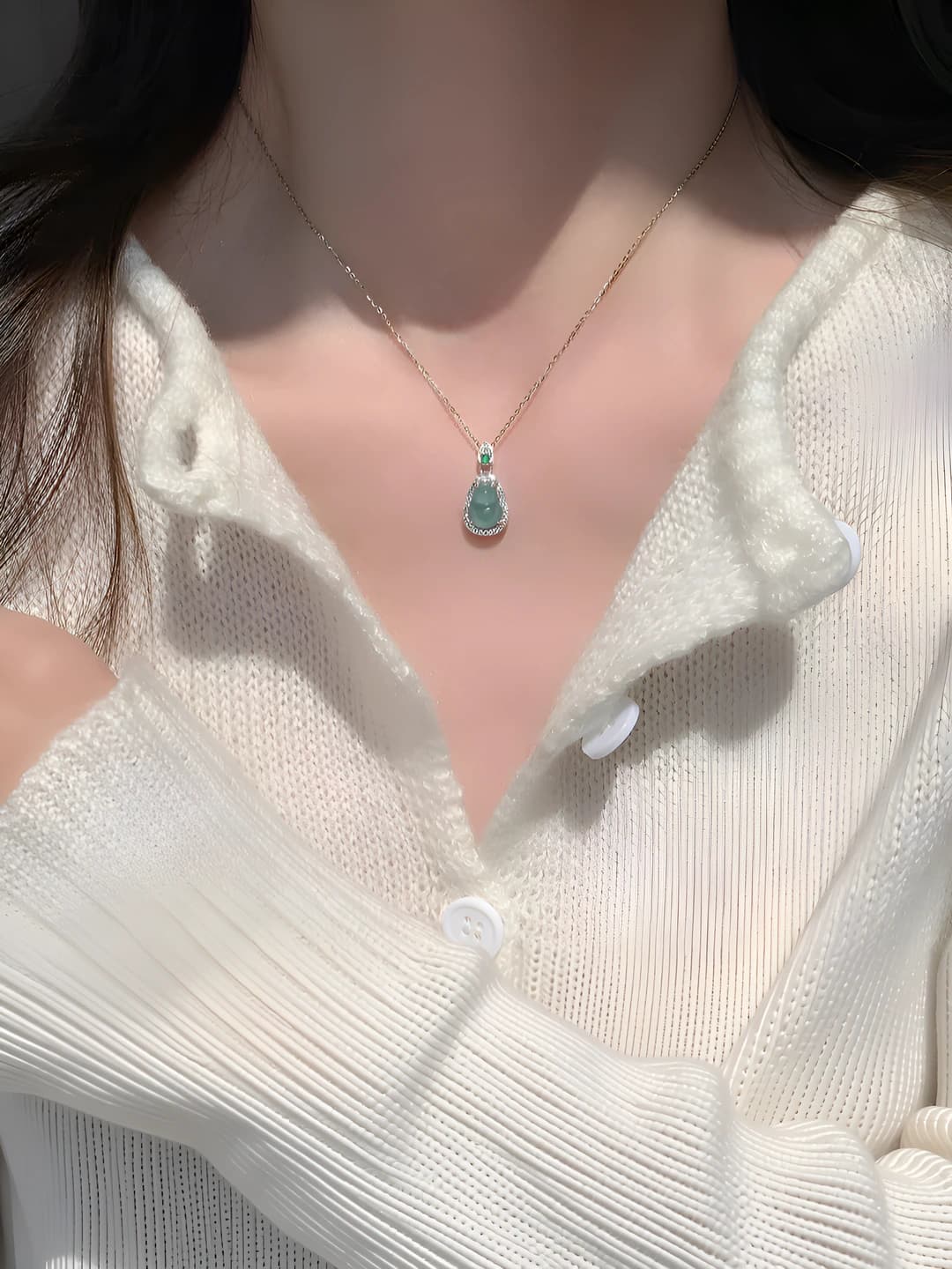 232 Small gourd pendant - Silver-blue