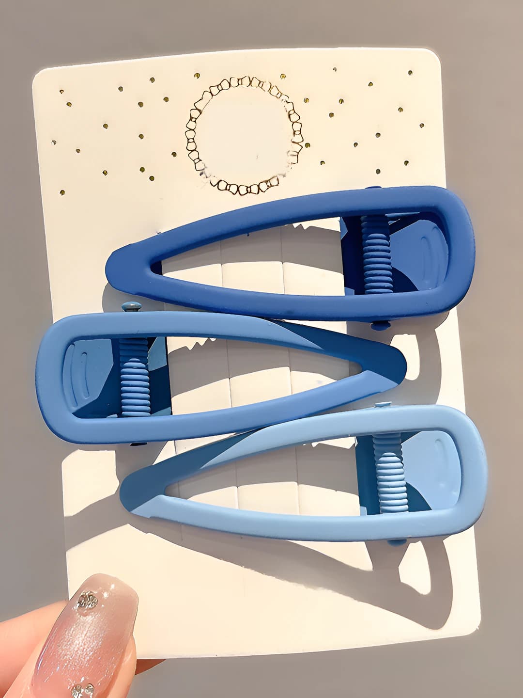1# Blue gradient clip 3 pcs