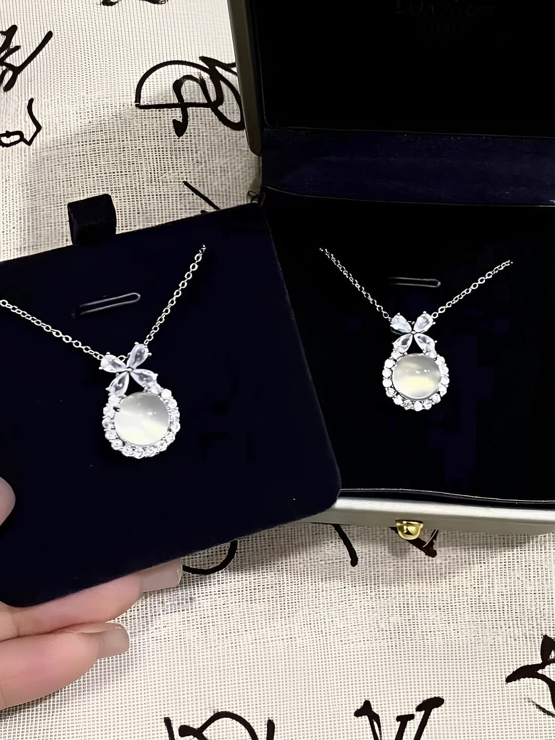 281 Small circle - Silver