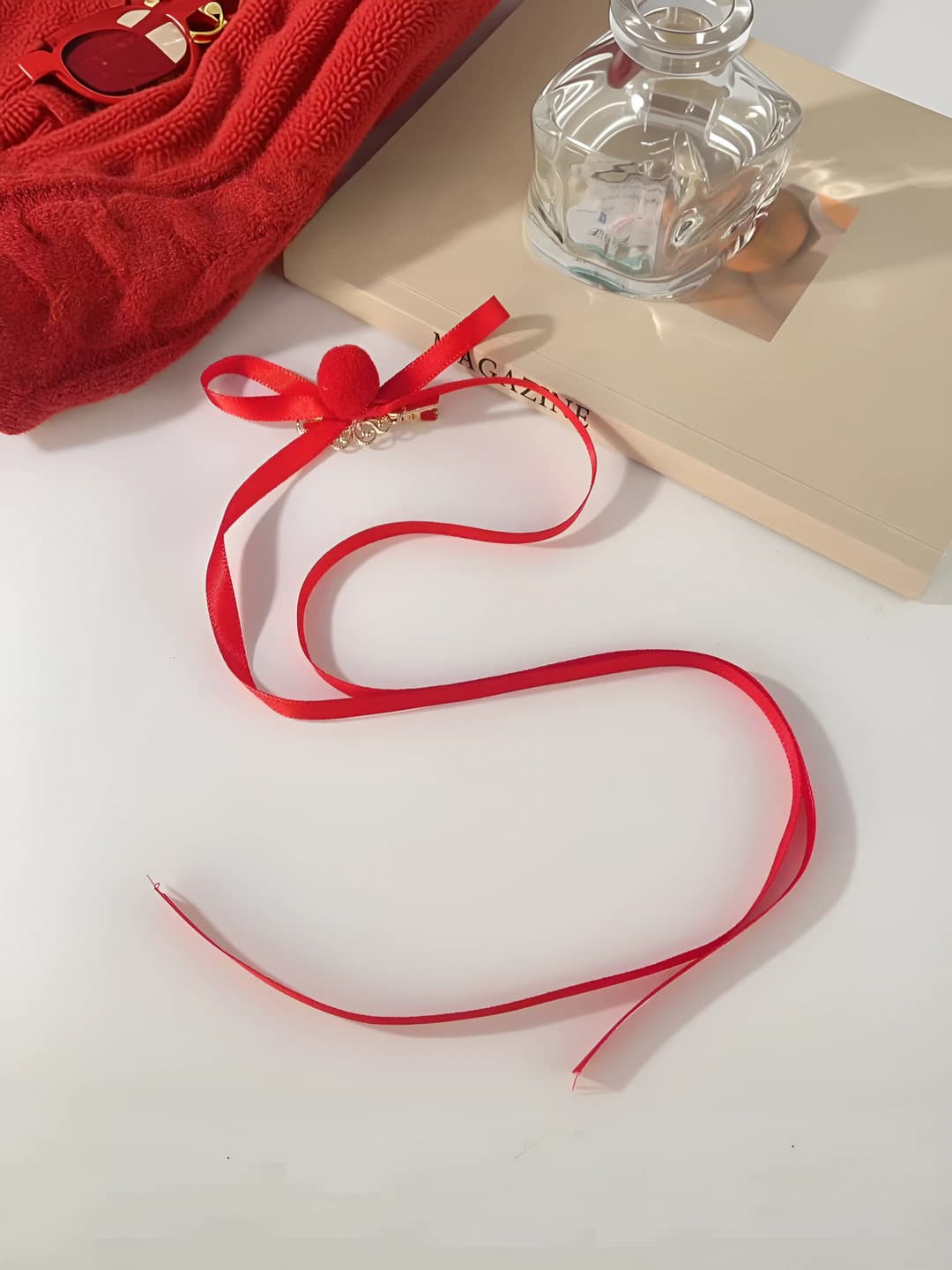 Red ribbon hair clip