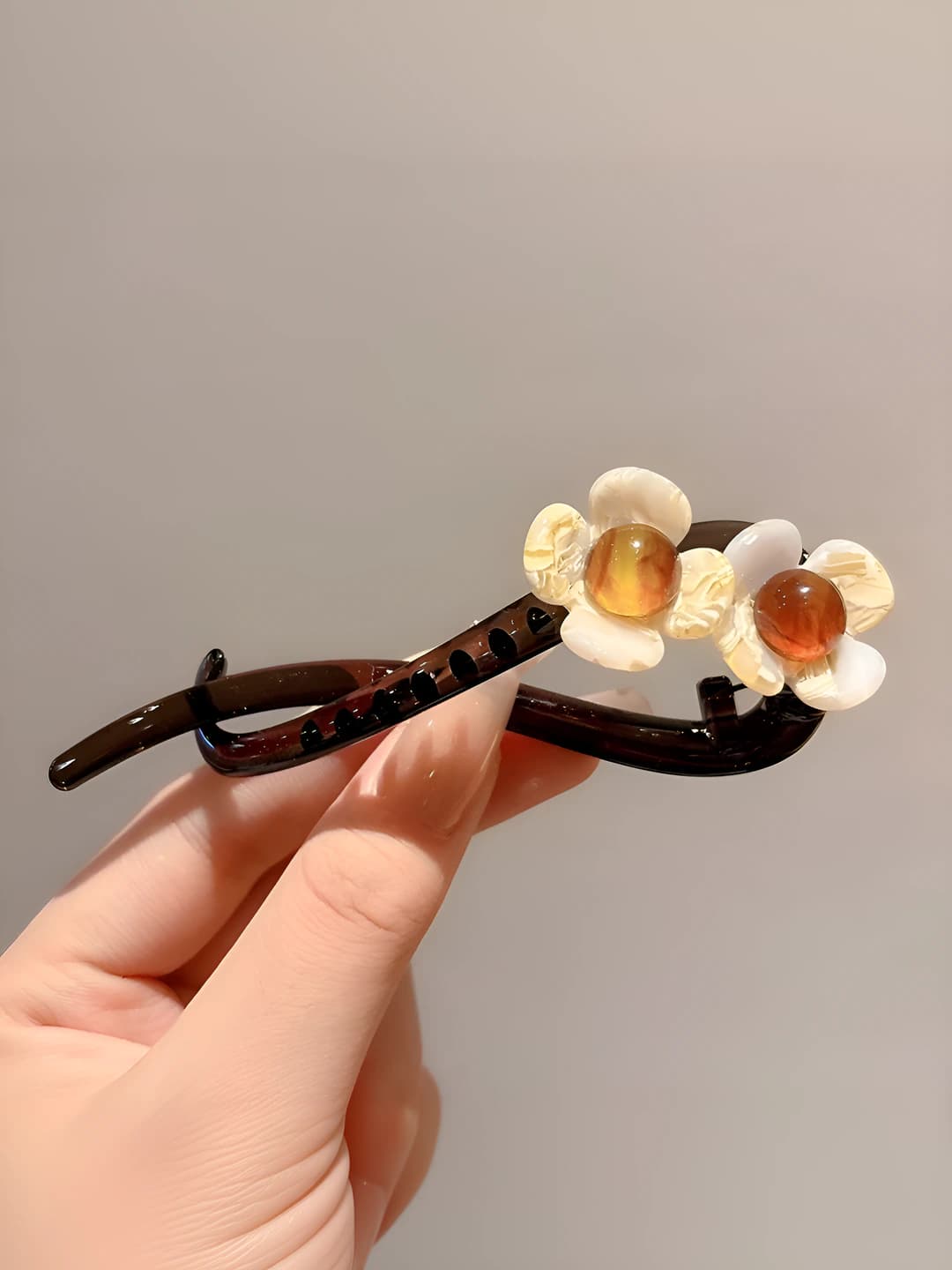 3# абрикосовый маленький цветок закрученный зажим 10.5cm