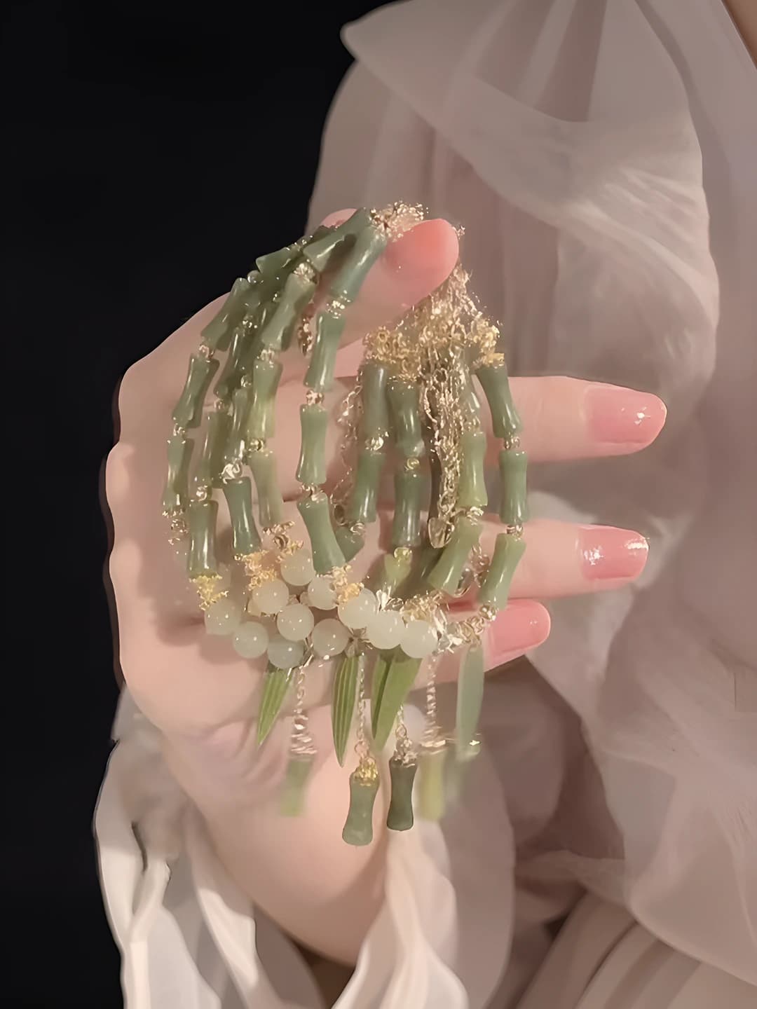 Women's bamboo-joint beaded bracelet, retro style, handmade, leaf shape