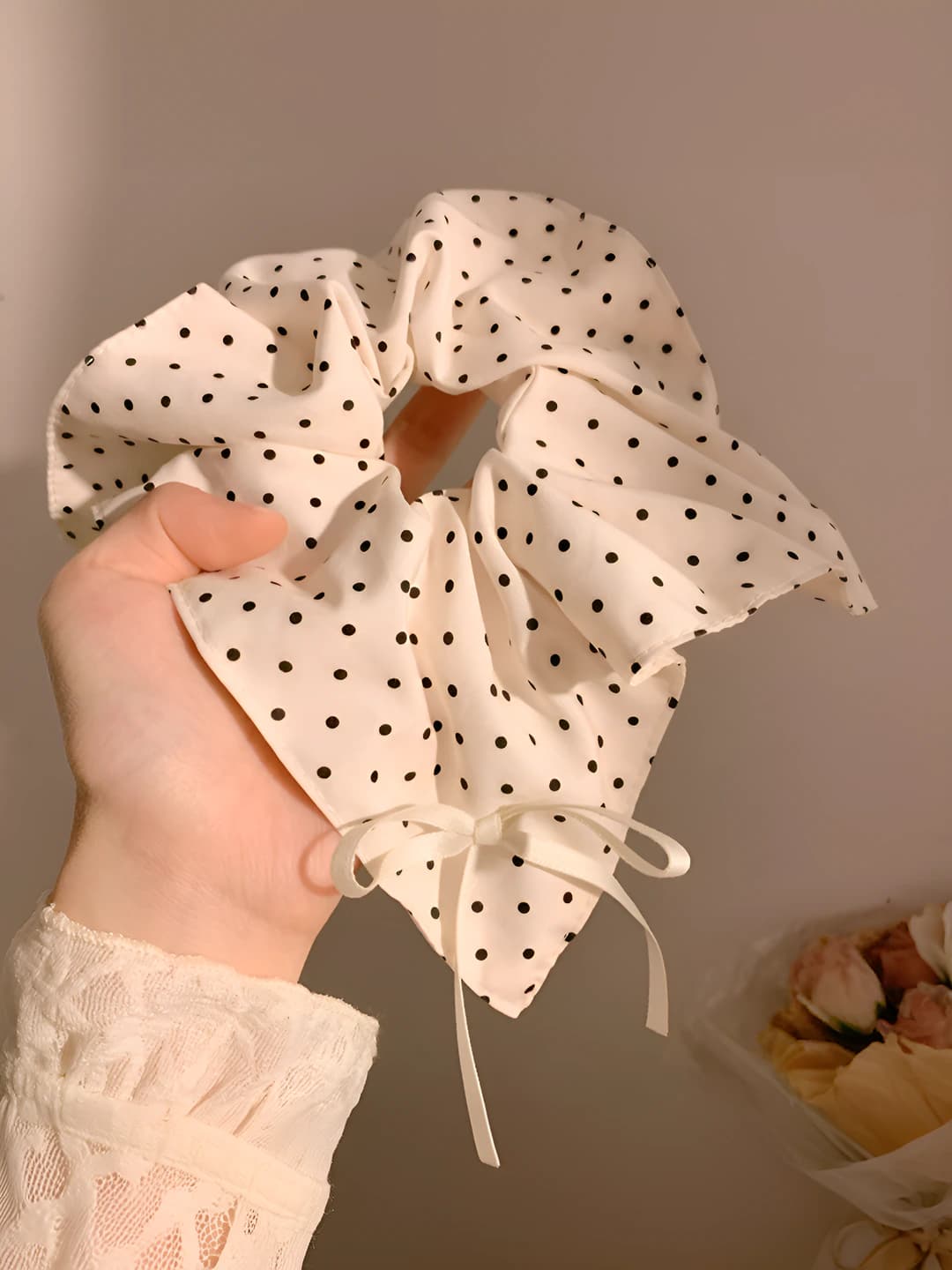 4# Polka dot square scarf