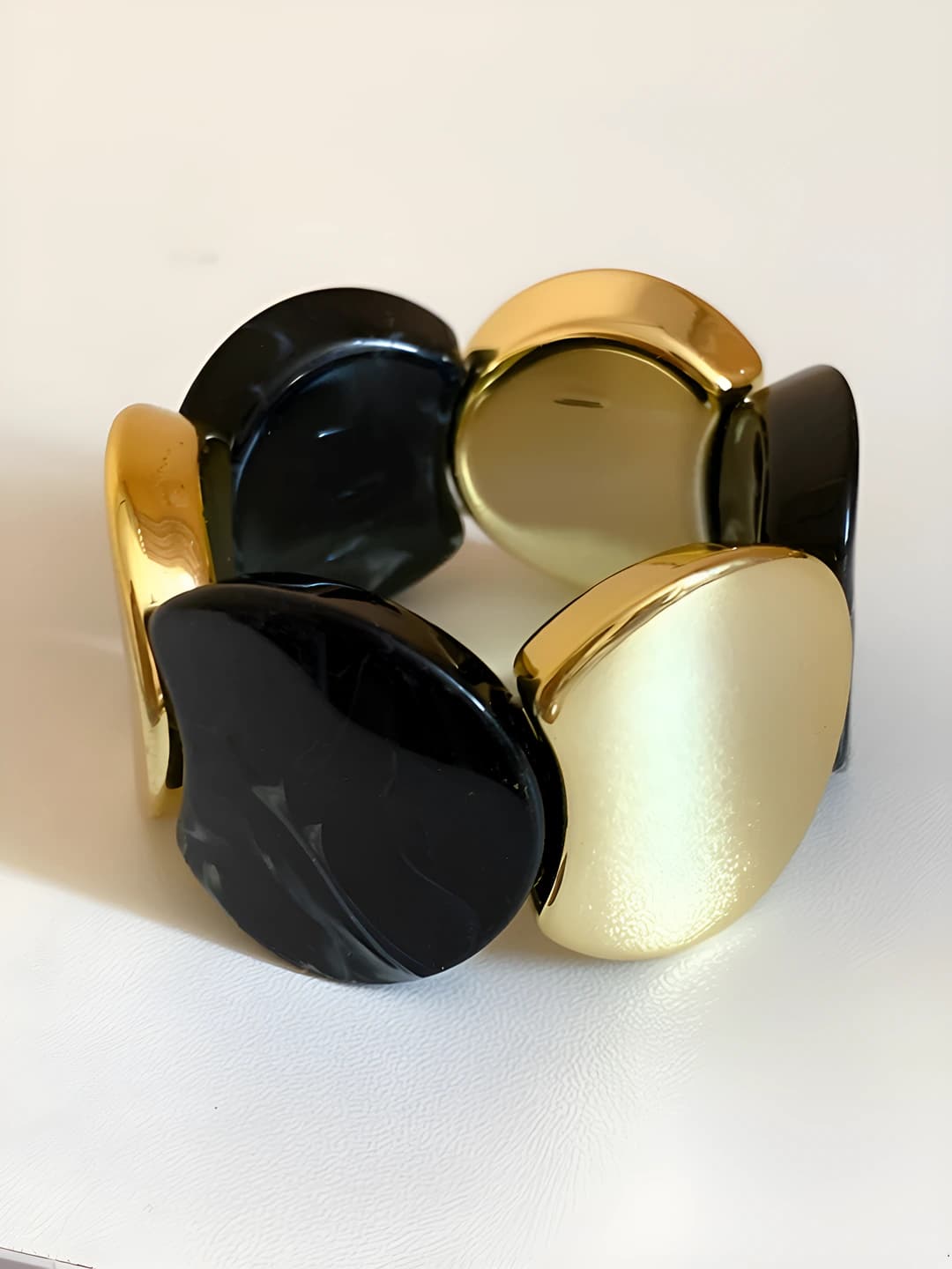 39# Bracelet - Gold - Black