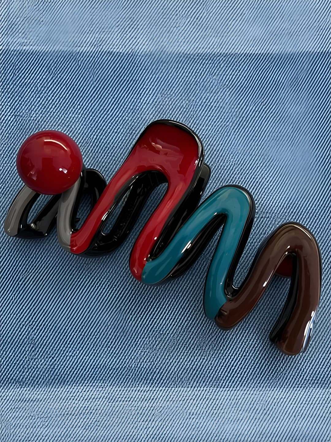 Colour-block wave clip red-10.5 cm