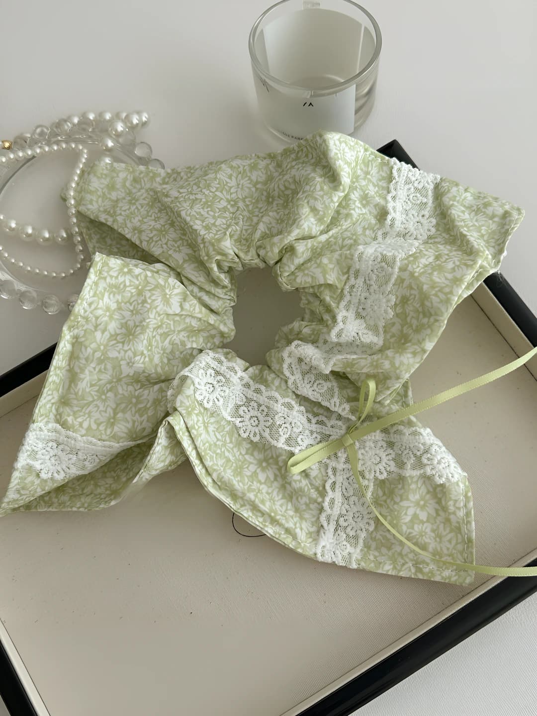 Floral Mamba green [Square scarf]