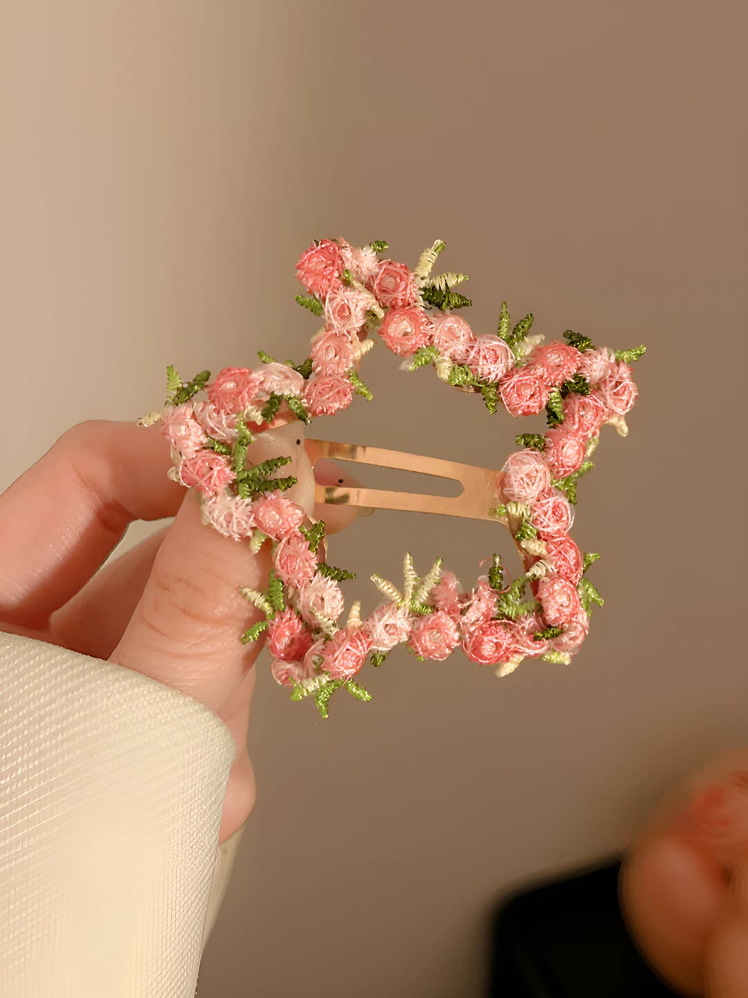 Floral, lace, star BB, 6 cm