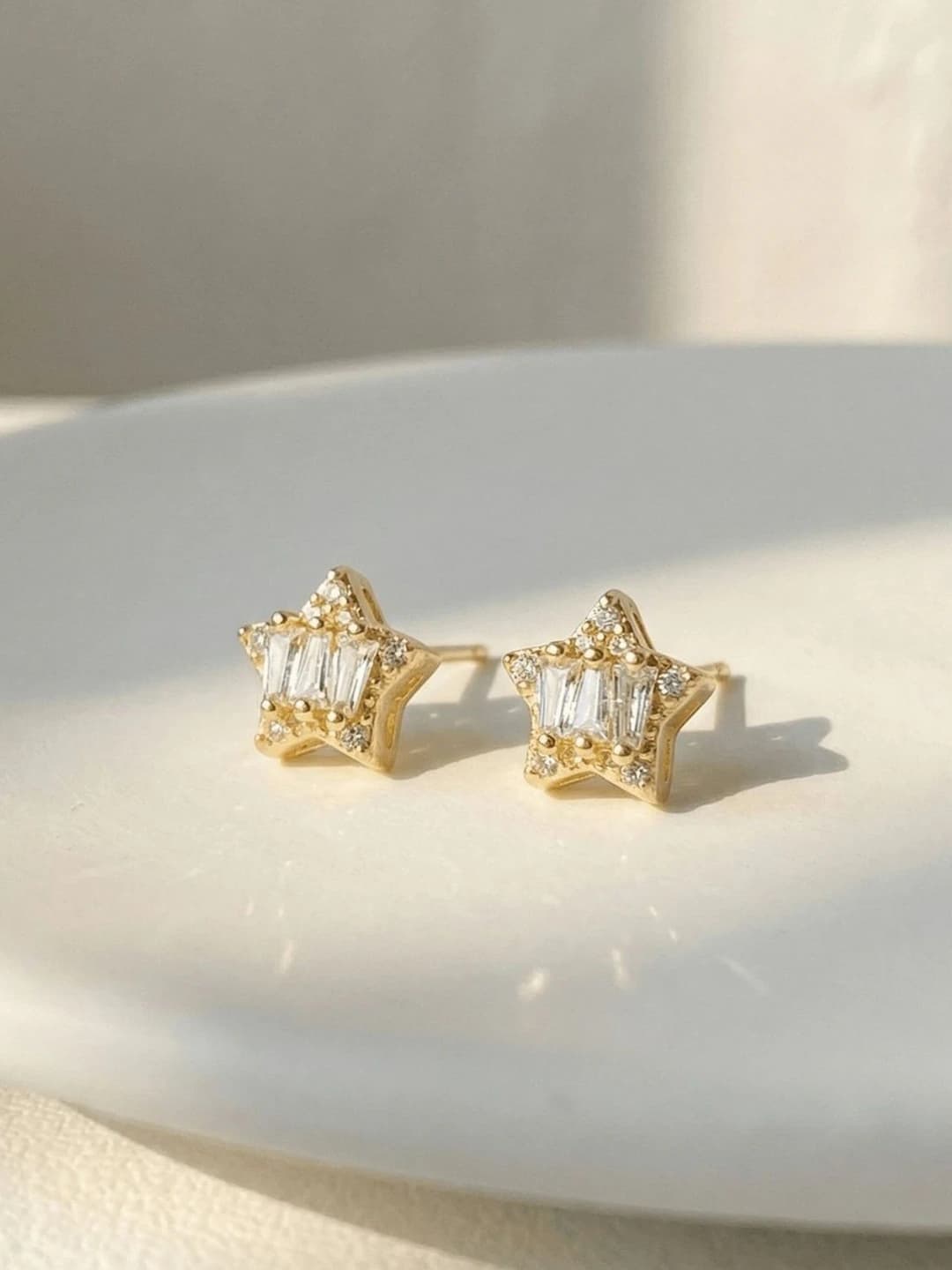 Серьги с цирконом, 1 пара
