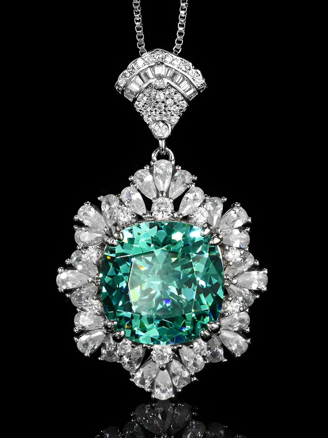 Bird nest cut, para green