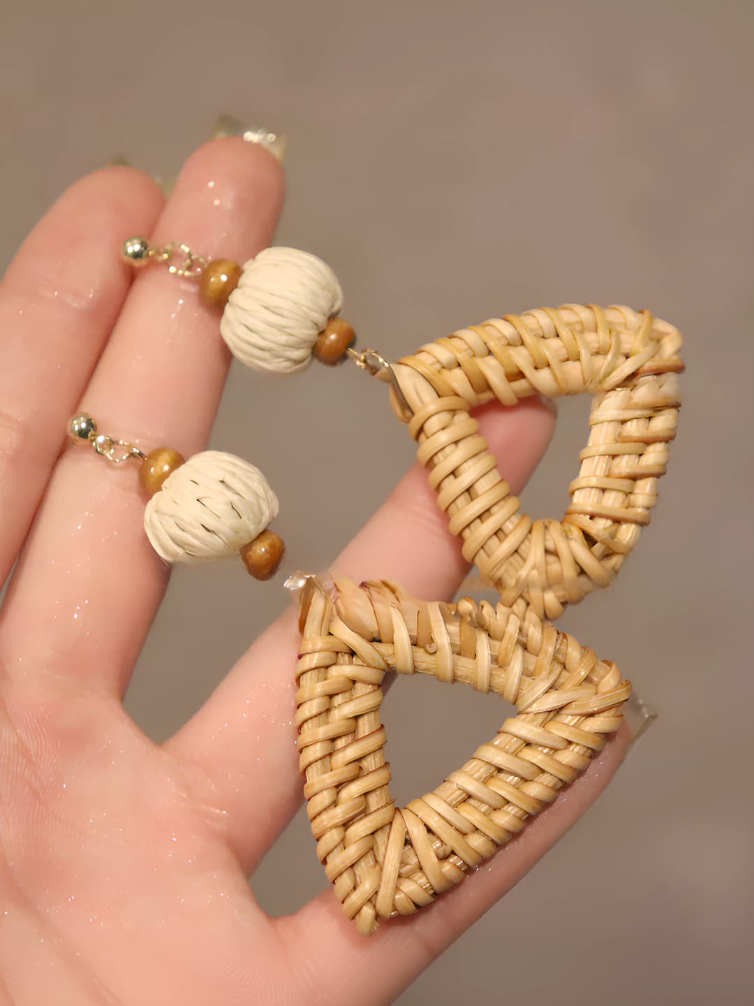 1# Серебряная игла - Кофейный - Треугольник