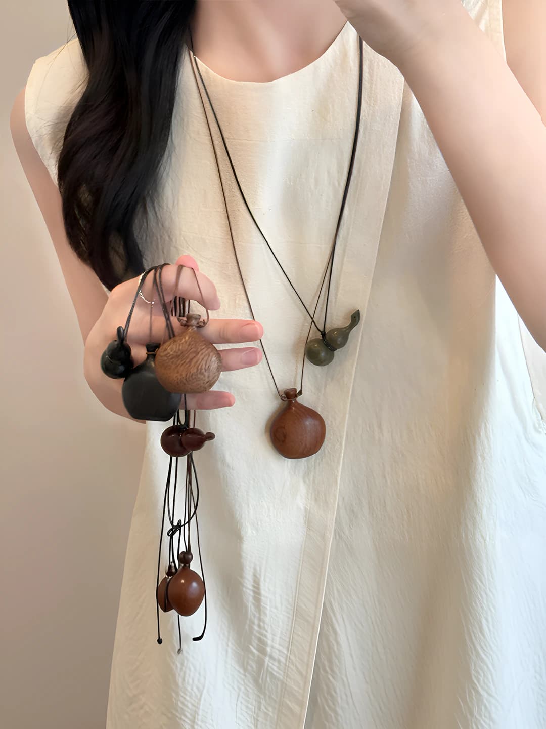 Women's long sweater chain necklace with wooden gourd pendant, unisex, simple design