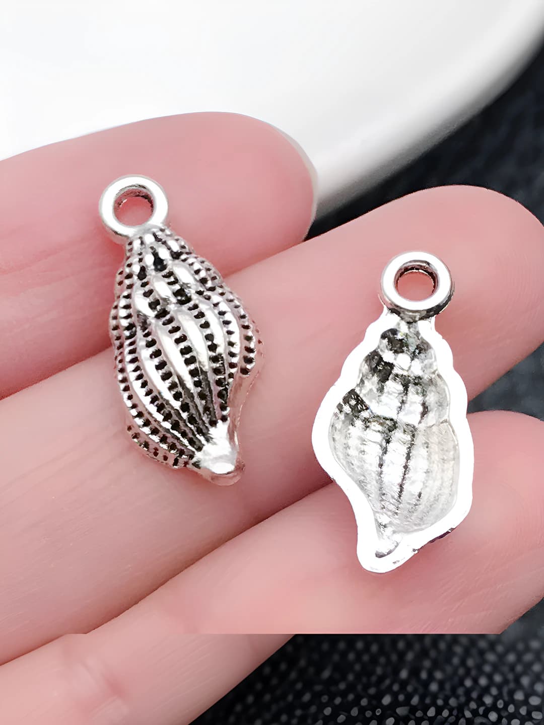 1 conch shell 10x20mm-0.9g-11188