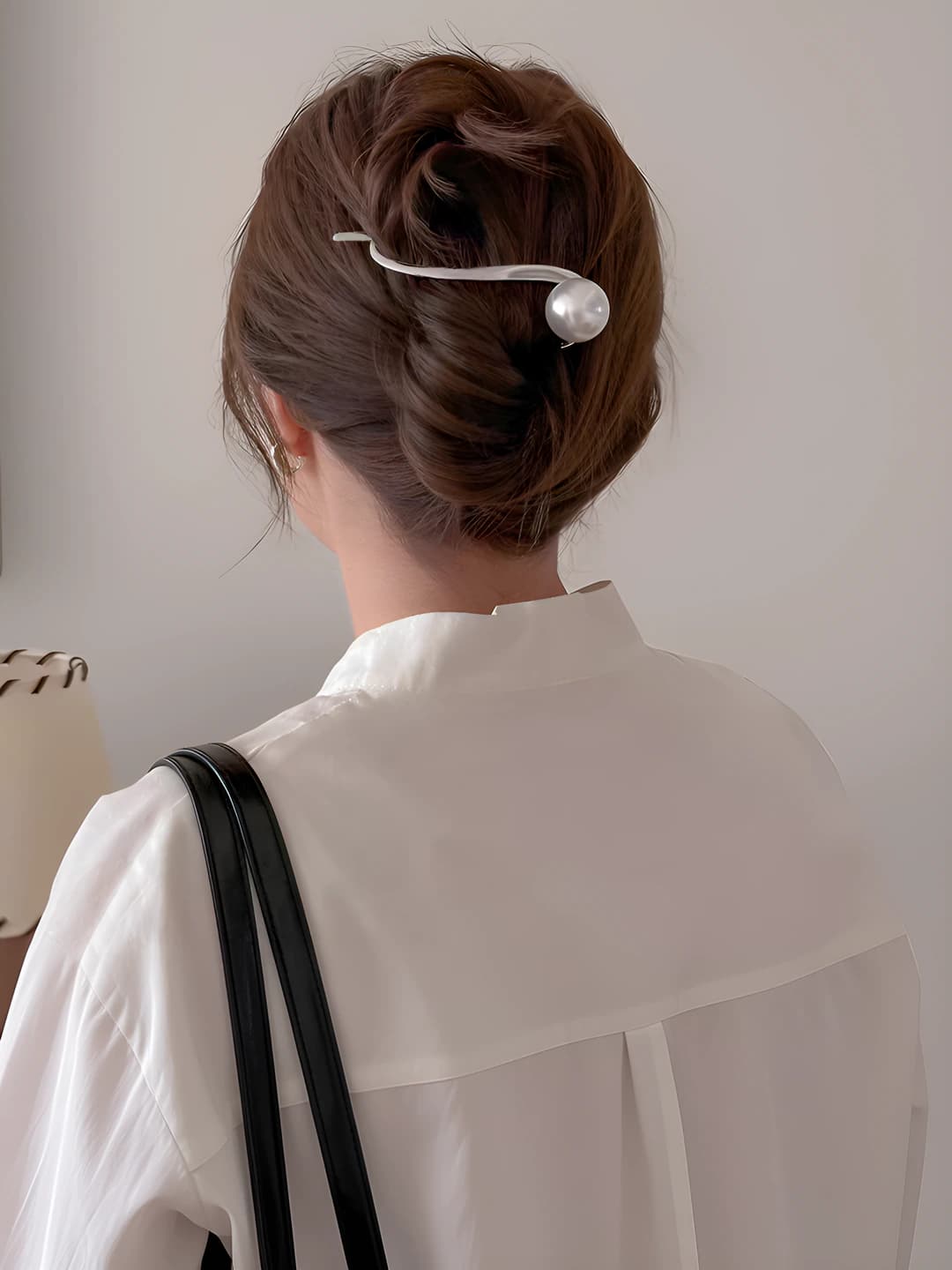 Silver pearl twist clip