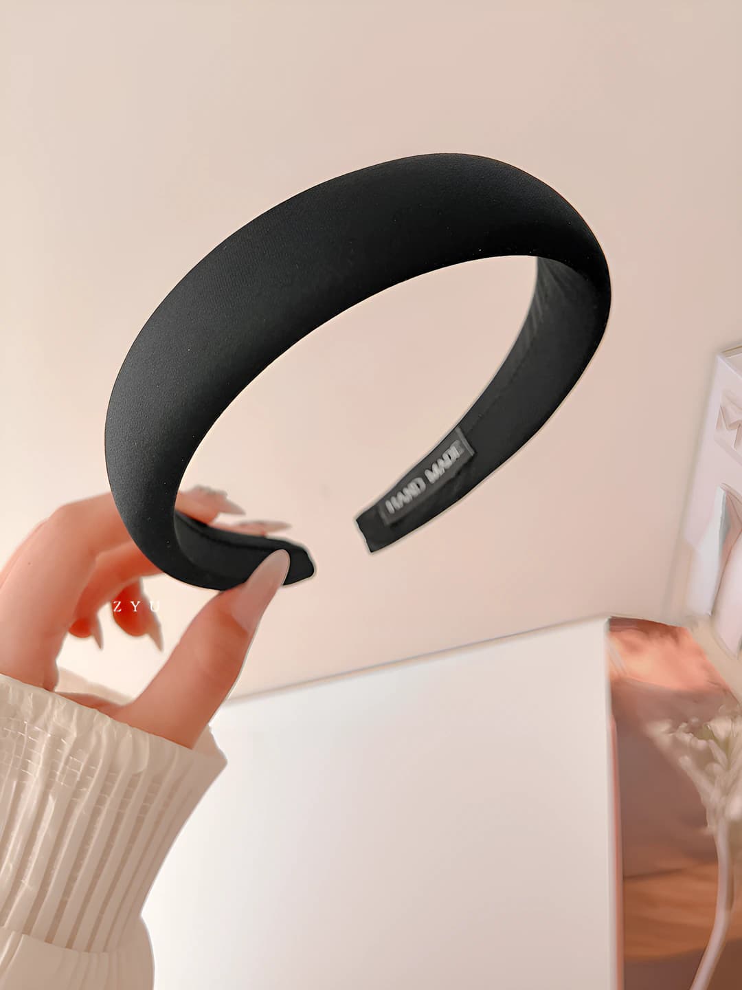 Black, 15 cm
