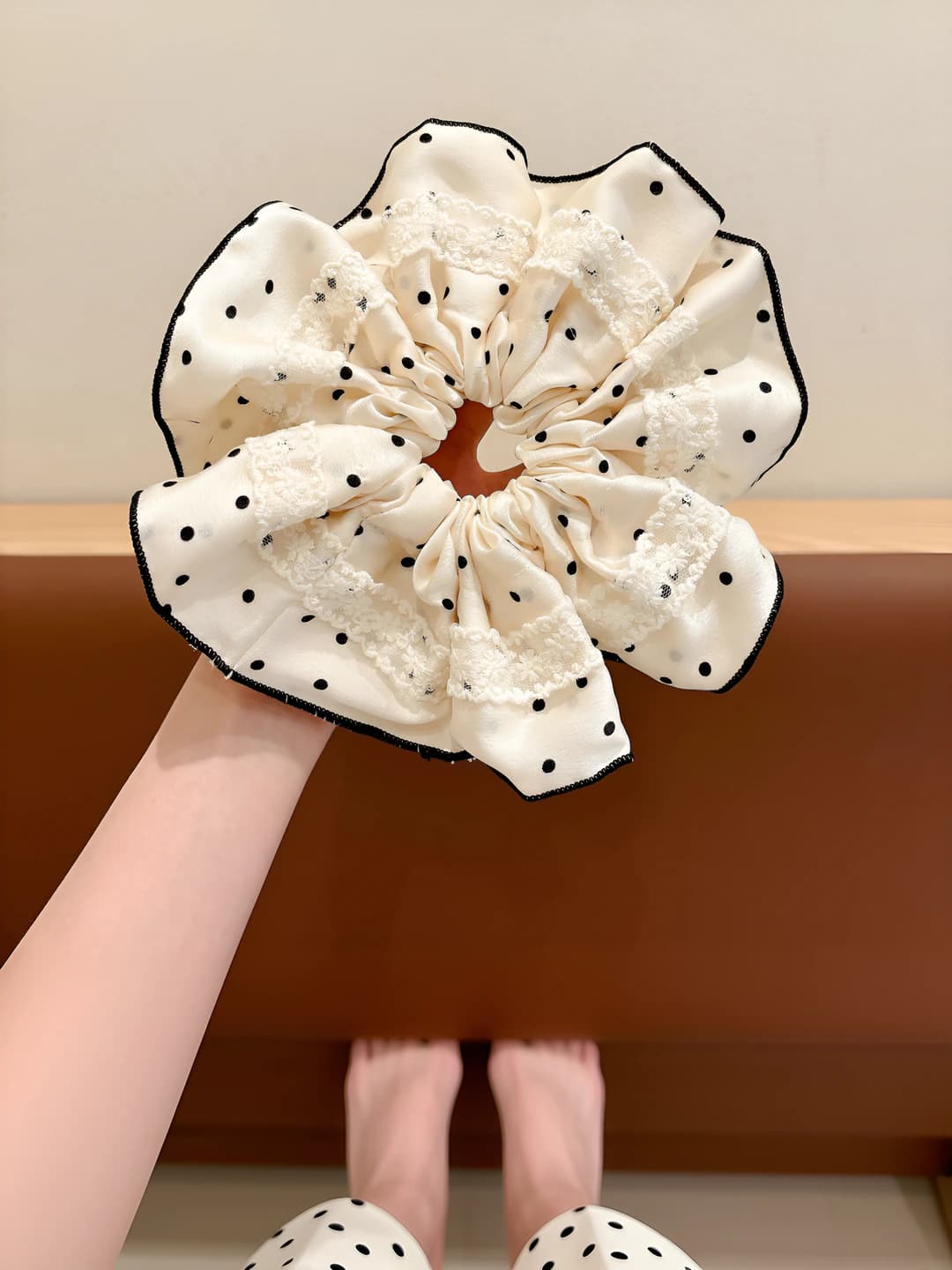 White - lace large scrunchie