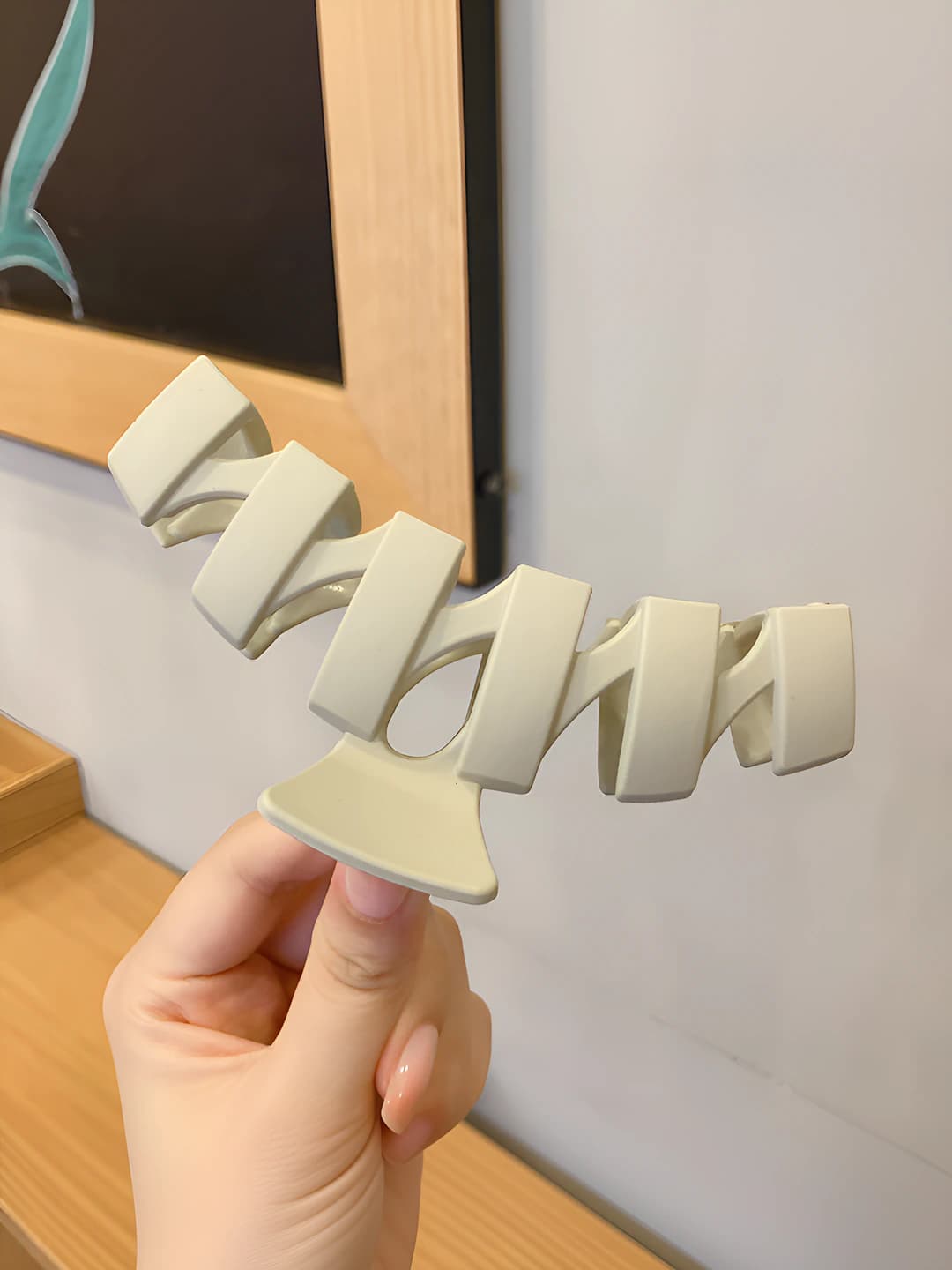 1#Irregular grey clip 11cm
