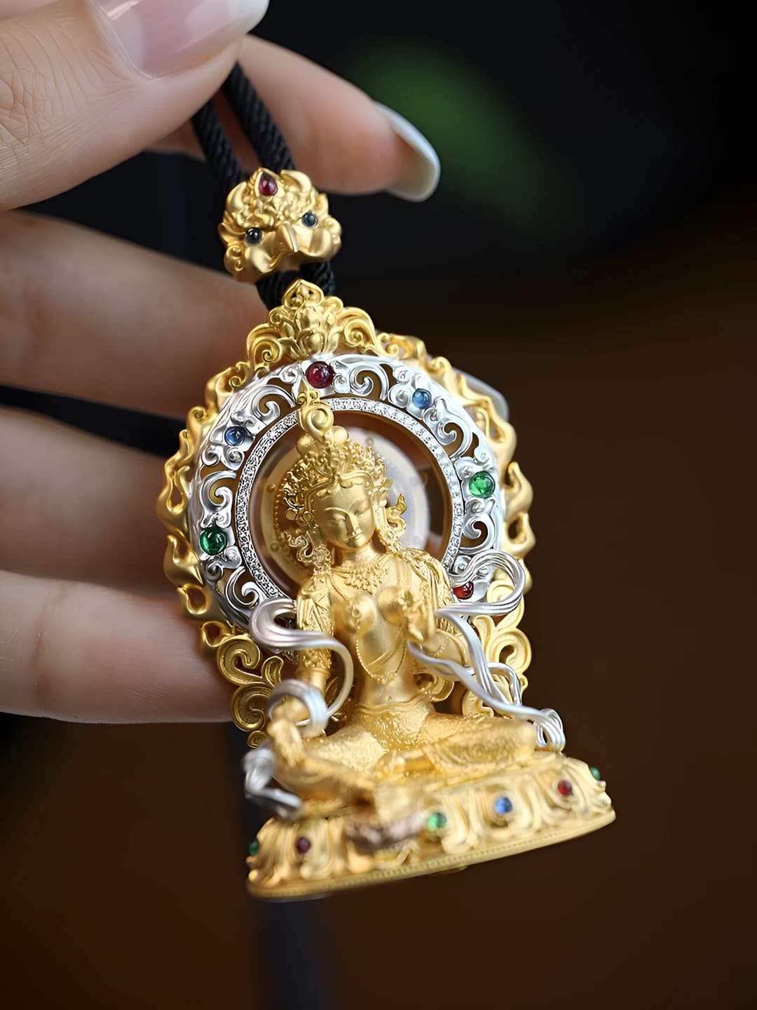 Buddhist deity pendant necklace for women, copper, geometric shape, design element: lucky cat, style: fashion OL