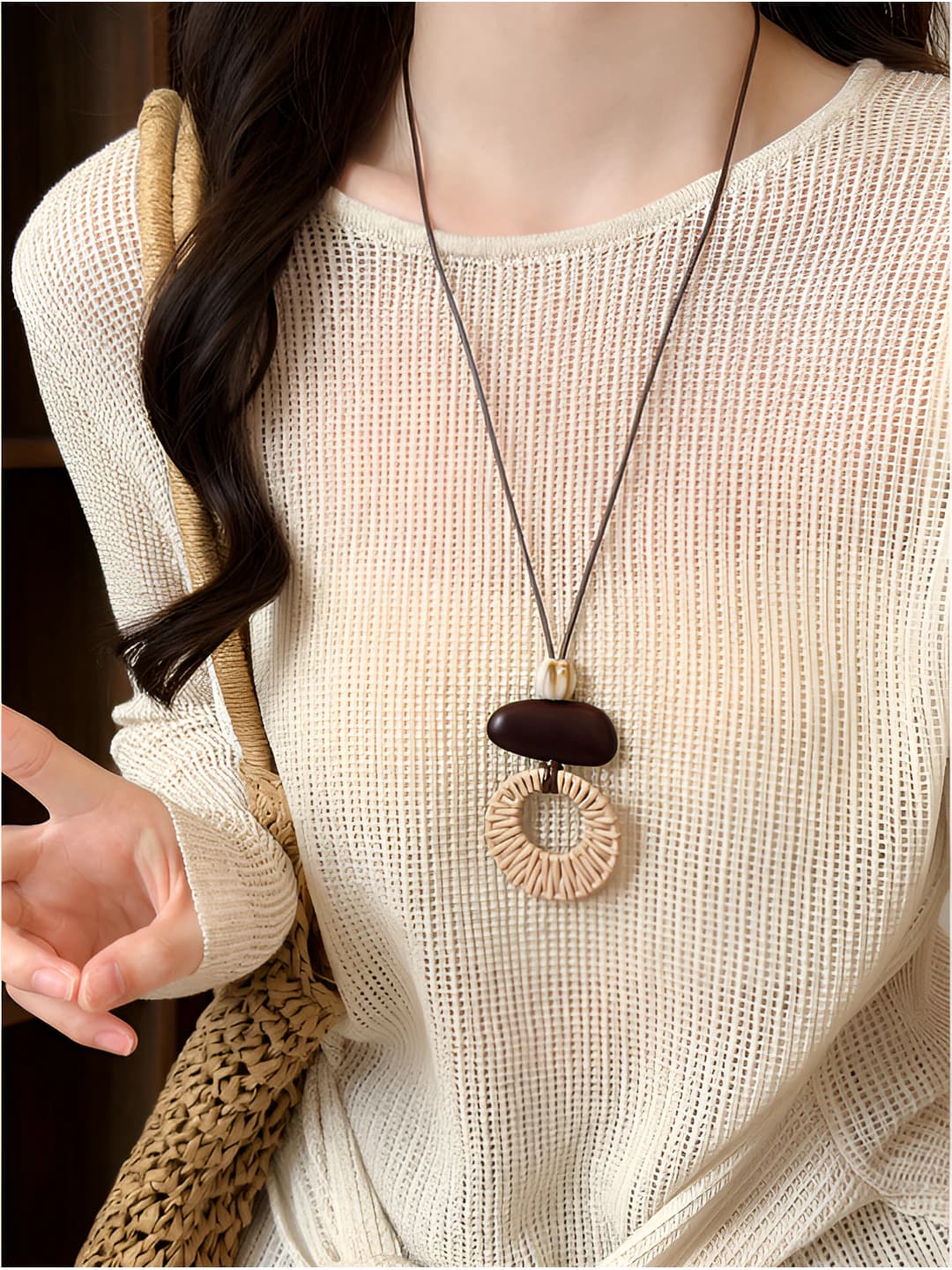 Necklace - Coffee - Round