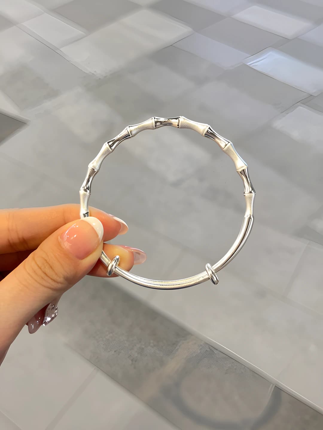 Silver white - Matte bamboo