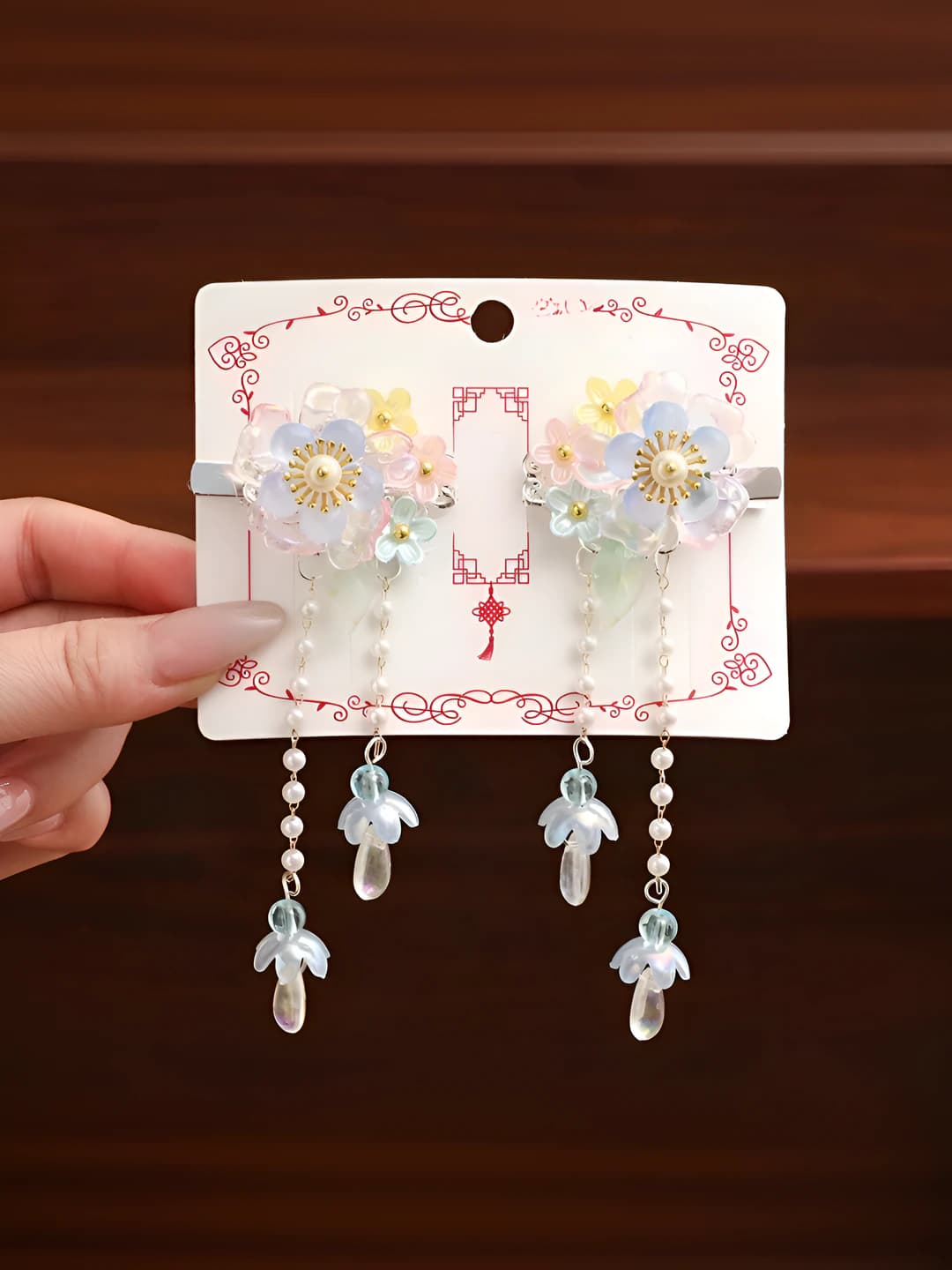 3# Light blue flowers, glass drop