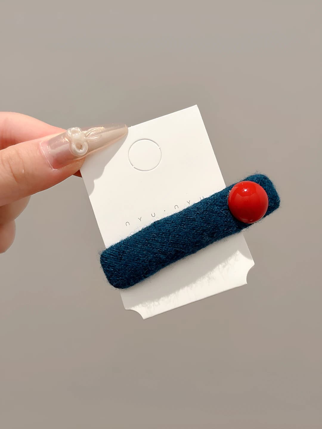 Blue round hair clip (1 pc) 7 cm