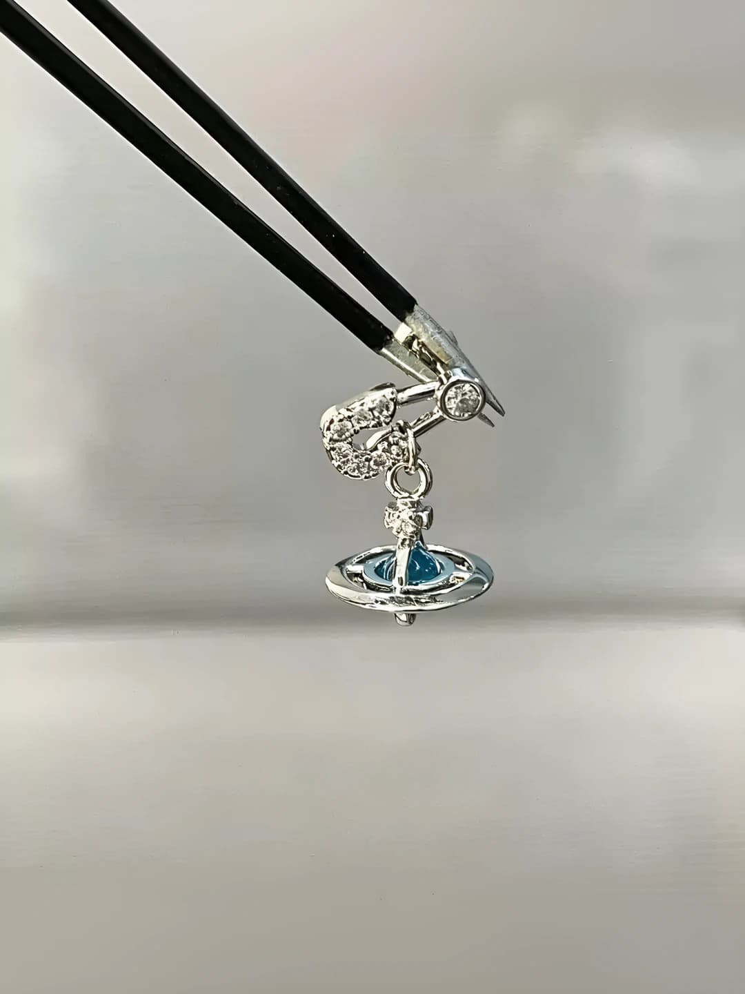 A019201 Oq oltin 0.8*6mm