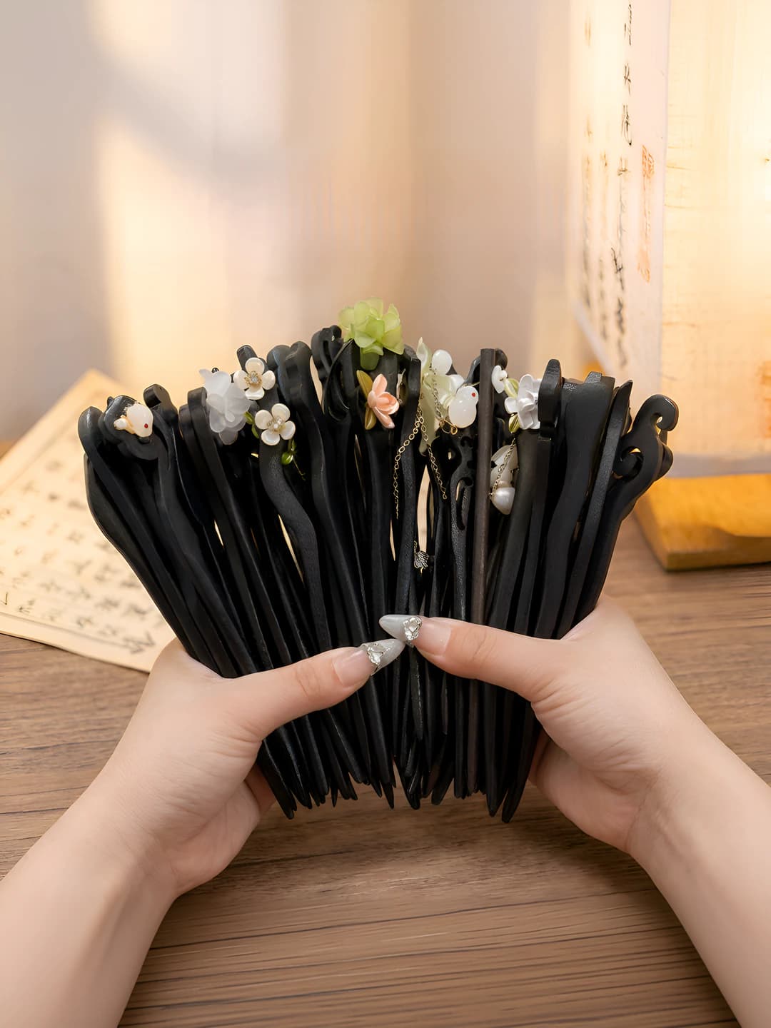 Women's hairpins and bobby pins: modern minimalist ebony hair stick in new Chinese style