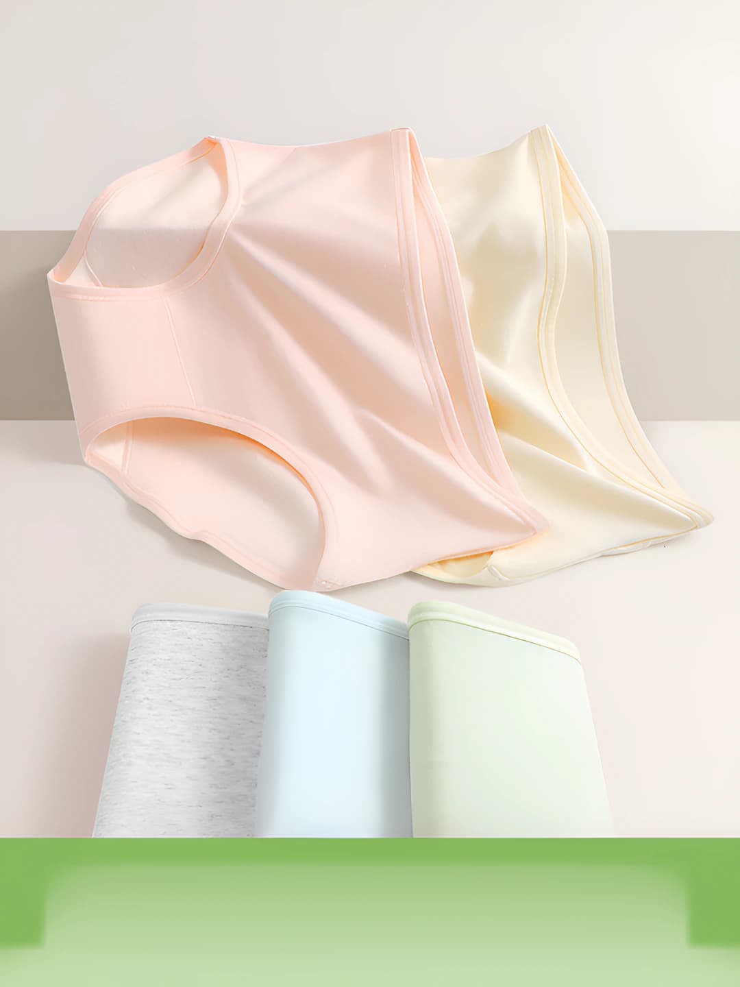 Women's pure cotton briefs, mid-waist, solid colour, breathable, antibacterial, all-season