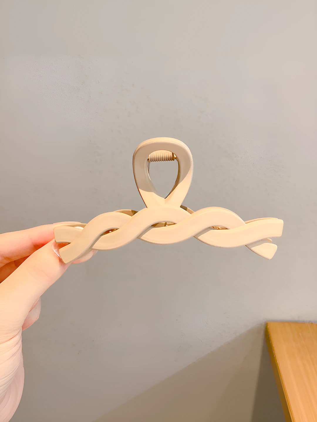 9# Coffee - twisted, 11x5 cm
