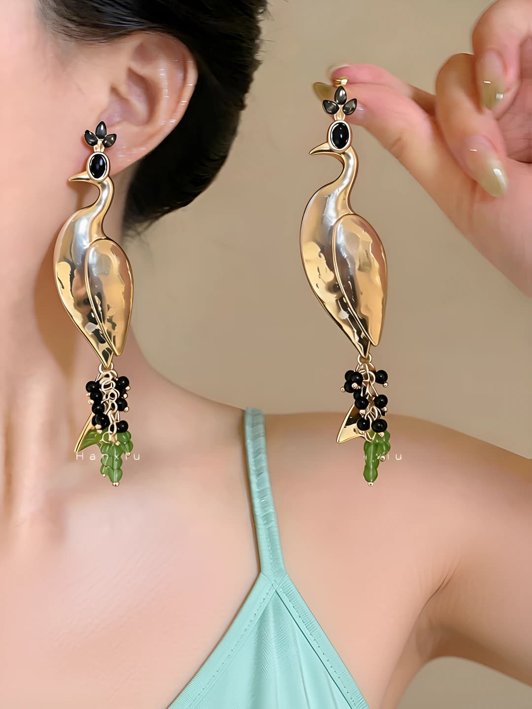 Women's retro style oval earrings with bird design, diamond inlay, stainless steel