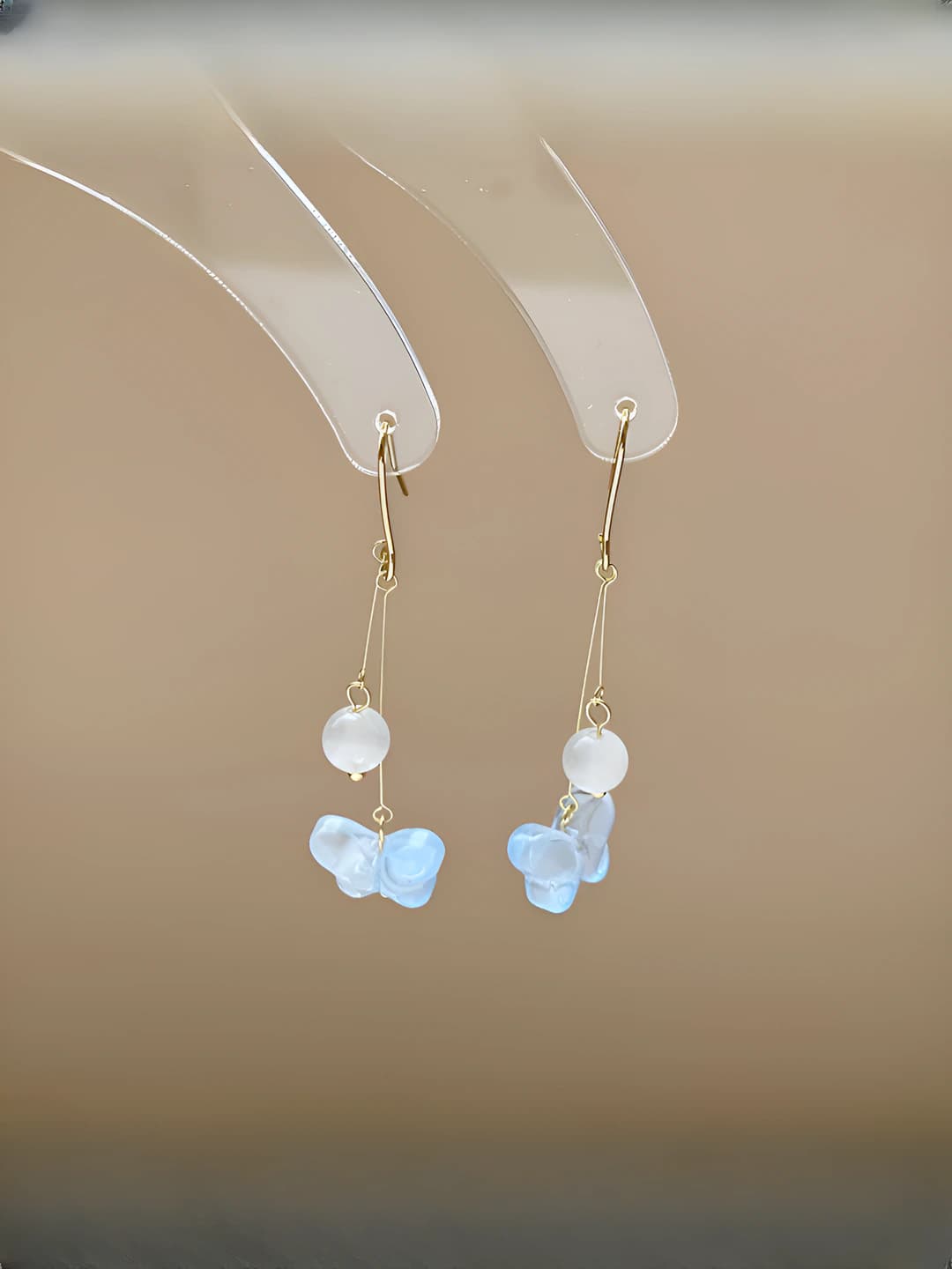 13# ear hook - gold - blue