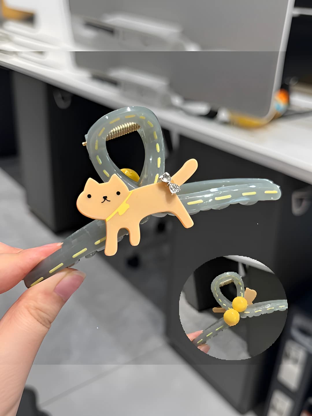 1# Cute cat clip AB side ~12.5 cm