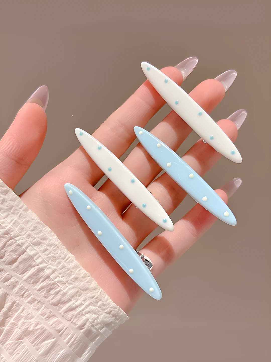 Light blue, polka dot, 4 pcs