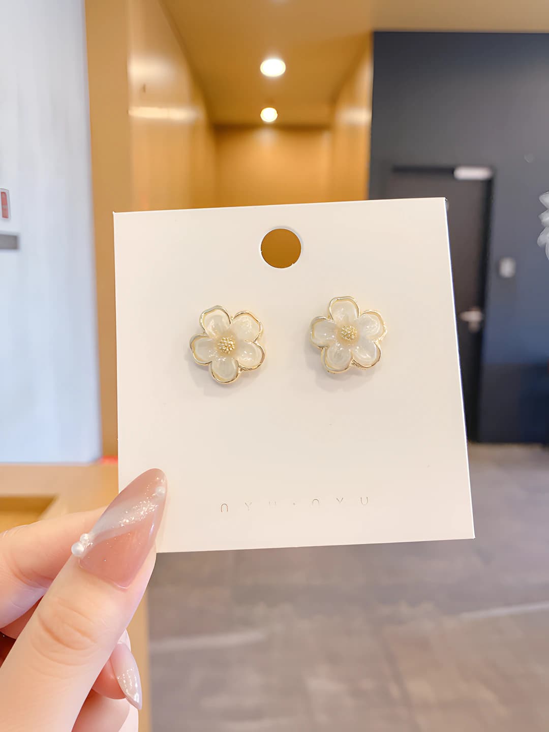 1# Minimalist floral earrings