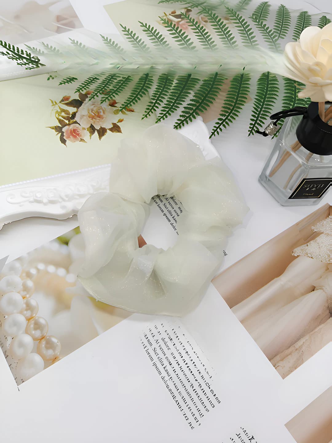 5. Organza off-white