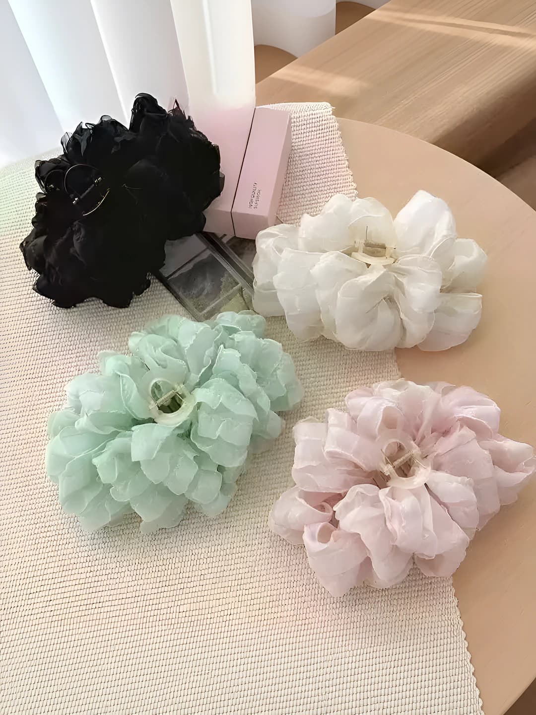 Women's large multi-layer tulle mesh claw hair clip, Korean style, handmade headwear