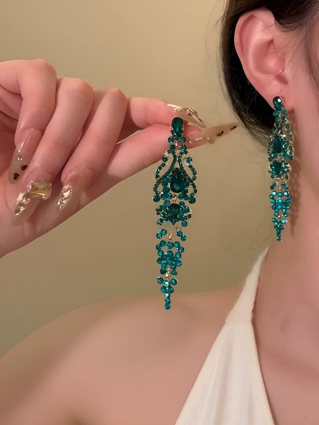 Серебряная игла - Зелёный