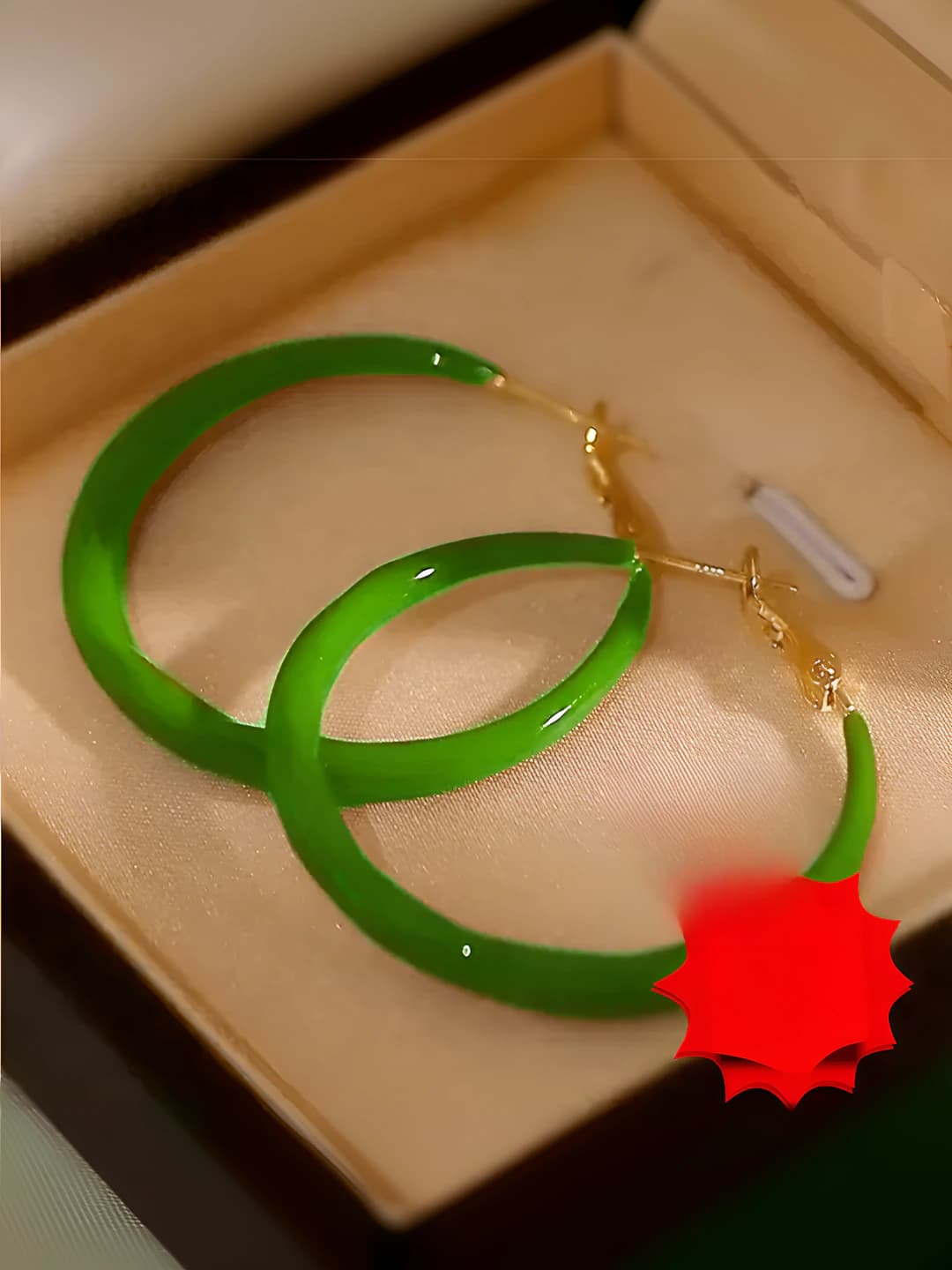 Green large hoop, A346